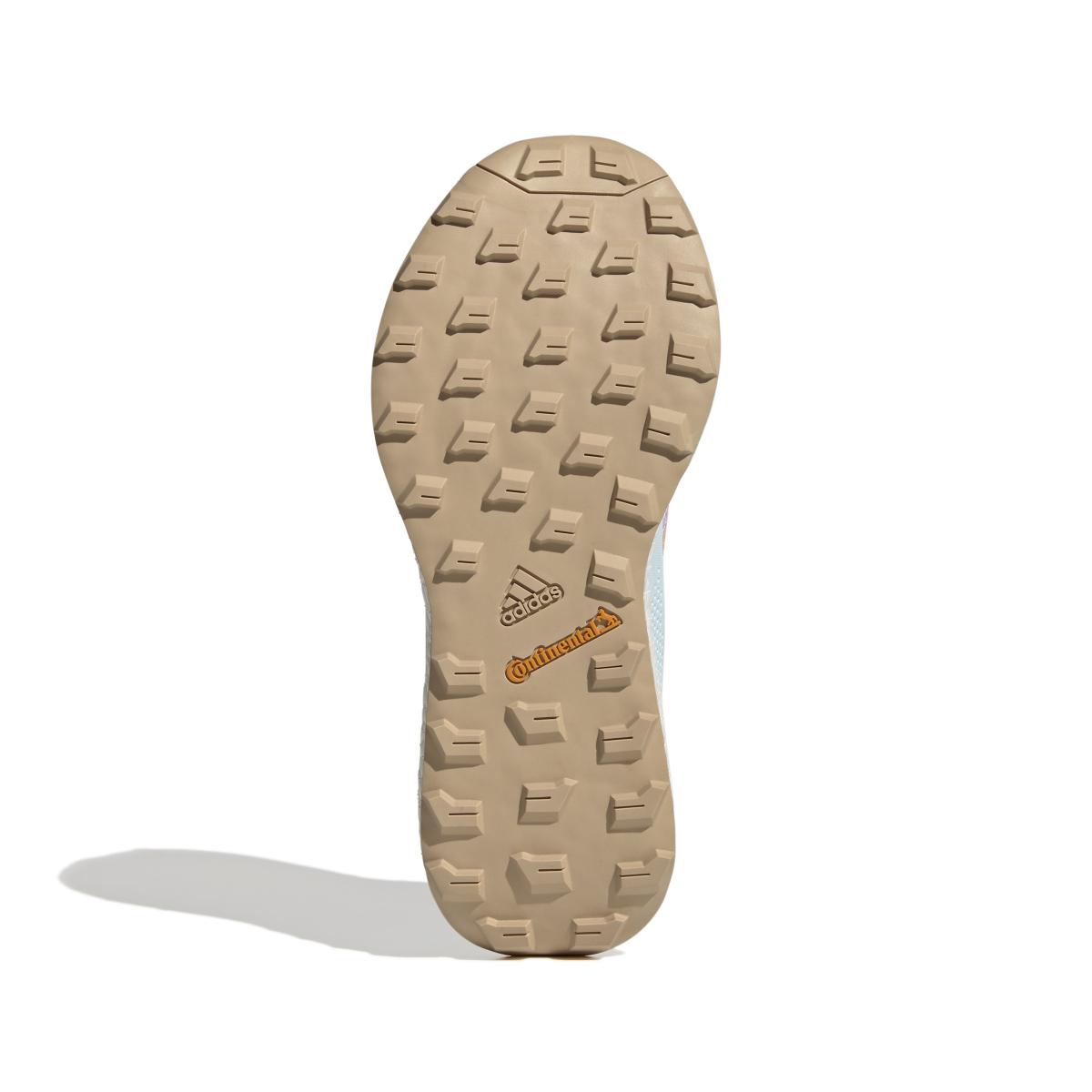 product/a/d/adidas_gz4049_4_footwear_photography_bottom_view_white_000.jpg