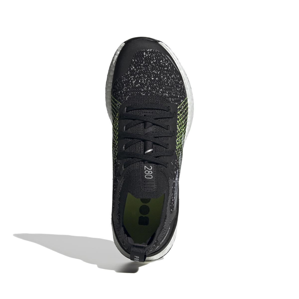 product/a/d/adidas_h69068_3_footwear_photography_top_portrait_view_white_000.jpg