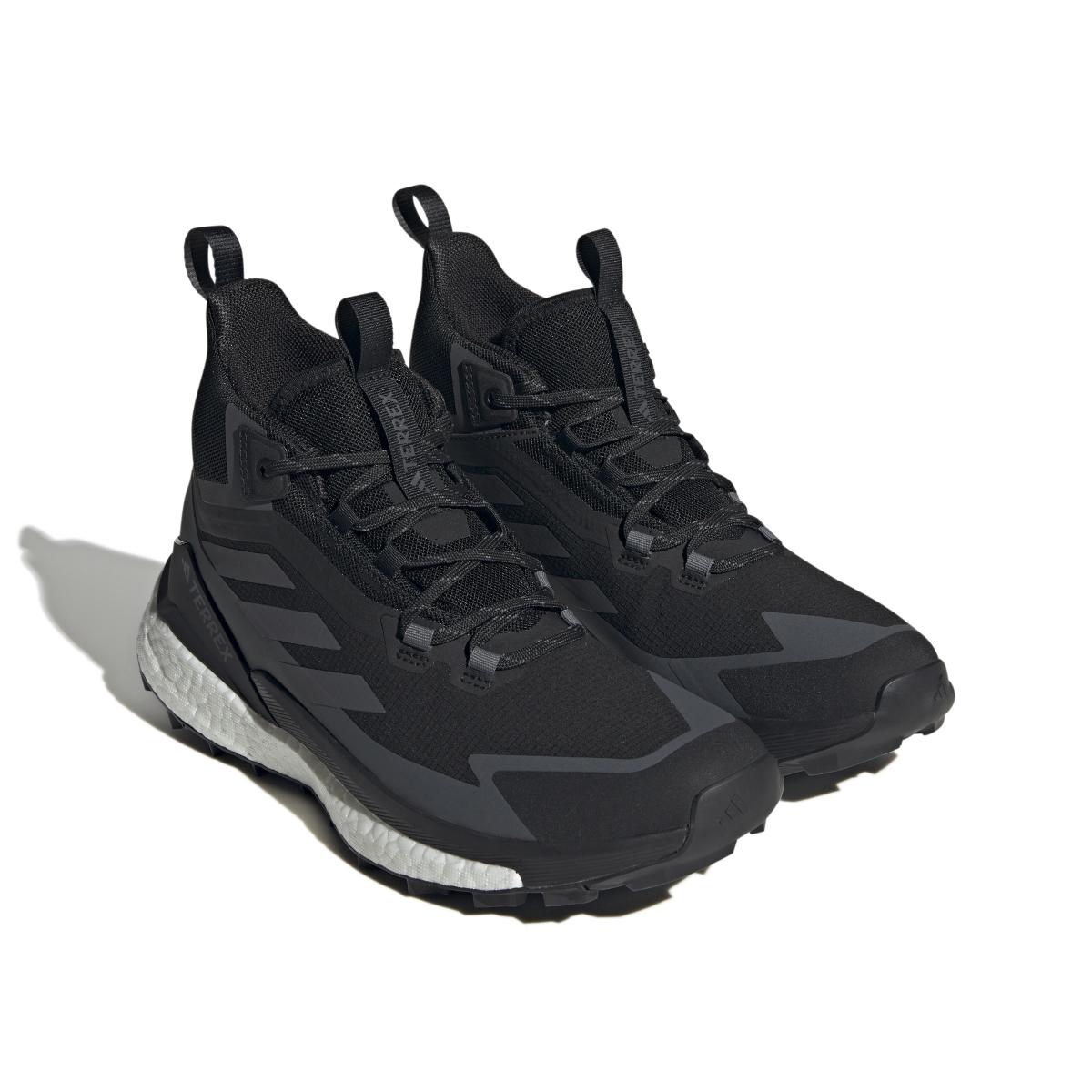 product/a/d/adidas_hp7818_6_footwear_photography_front_lateral_top_view_white.jpg