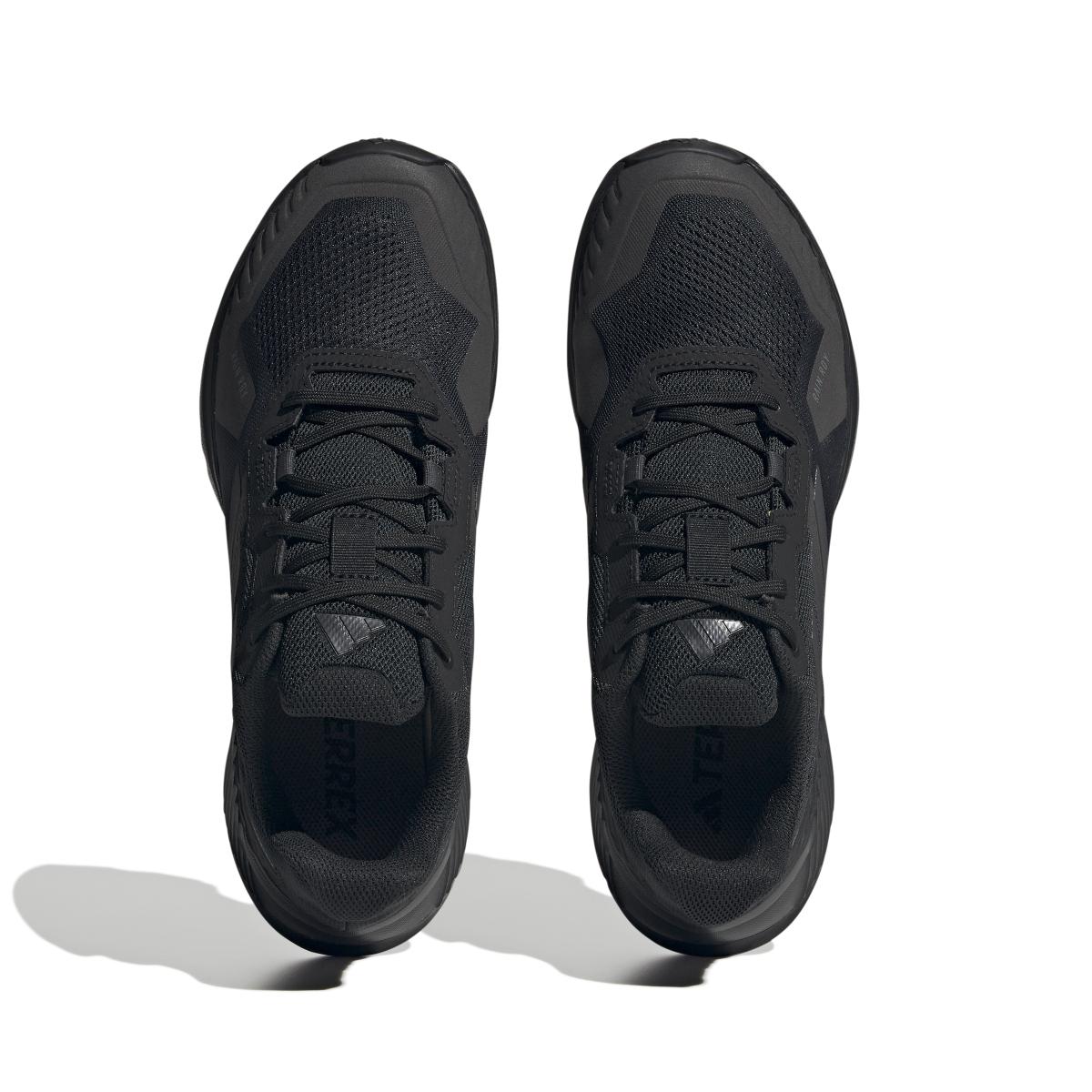 product/a/d/adidas_if5015_3_footwear_photography_top_portrait_view_white.jpg