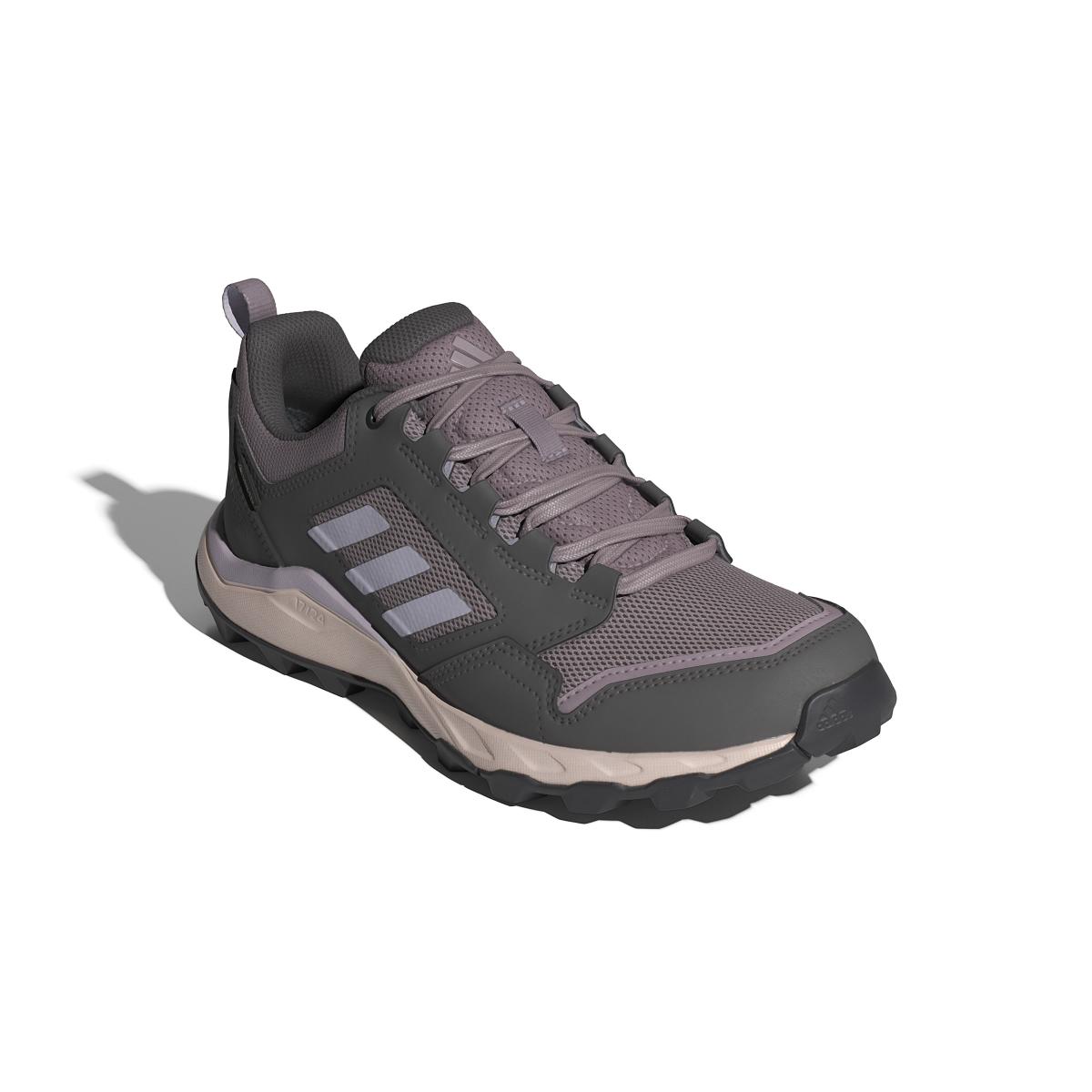 product/a/d/adidas_ig8926_6_footwear_photography_front_lateral_top_view_white.jpg