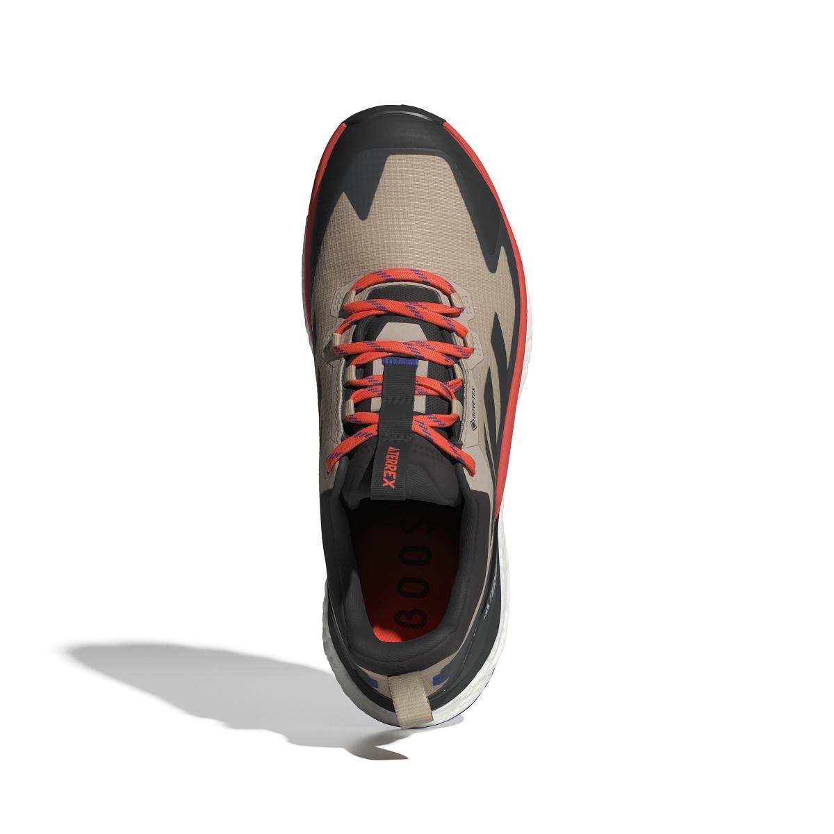 product/a/d/adidas_ih3536_3_footwear_photography_top_portrait_view_white.jpg