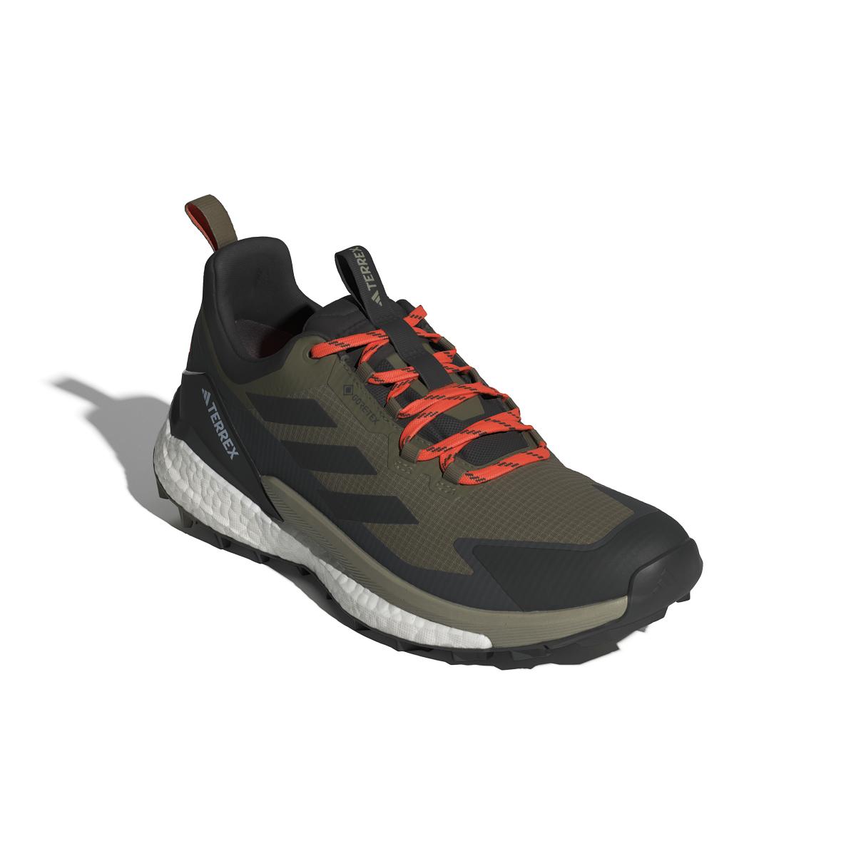 product/a/d/adidas_ih3537_6_footwear_photography_front_lateral_top_view_white.jpg