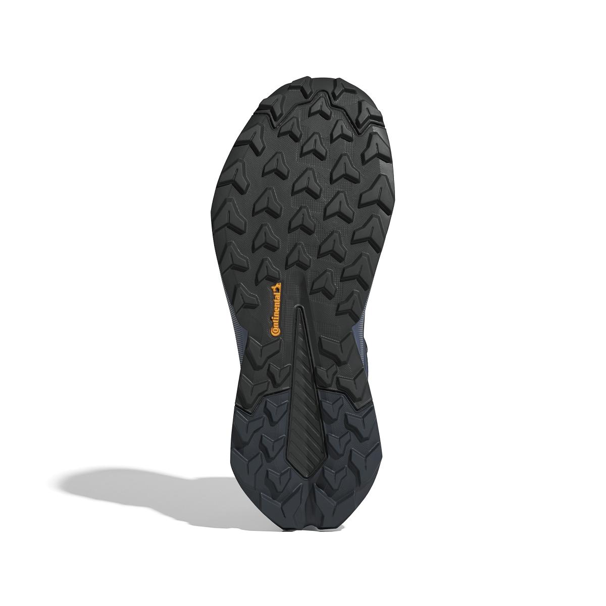 product/a/d/adidas_ih3733_4_footwear_photography_bottom_view_white-nw091625.jpg