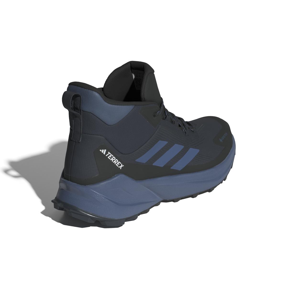product/a/d/adidas_ih3733_7_footwear_photography_back_lateral_top_view_white-nw091625.jpg