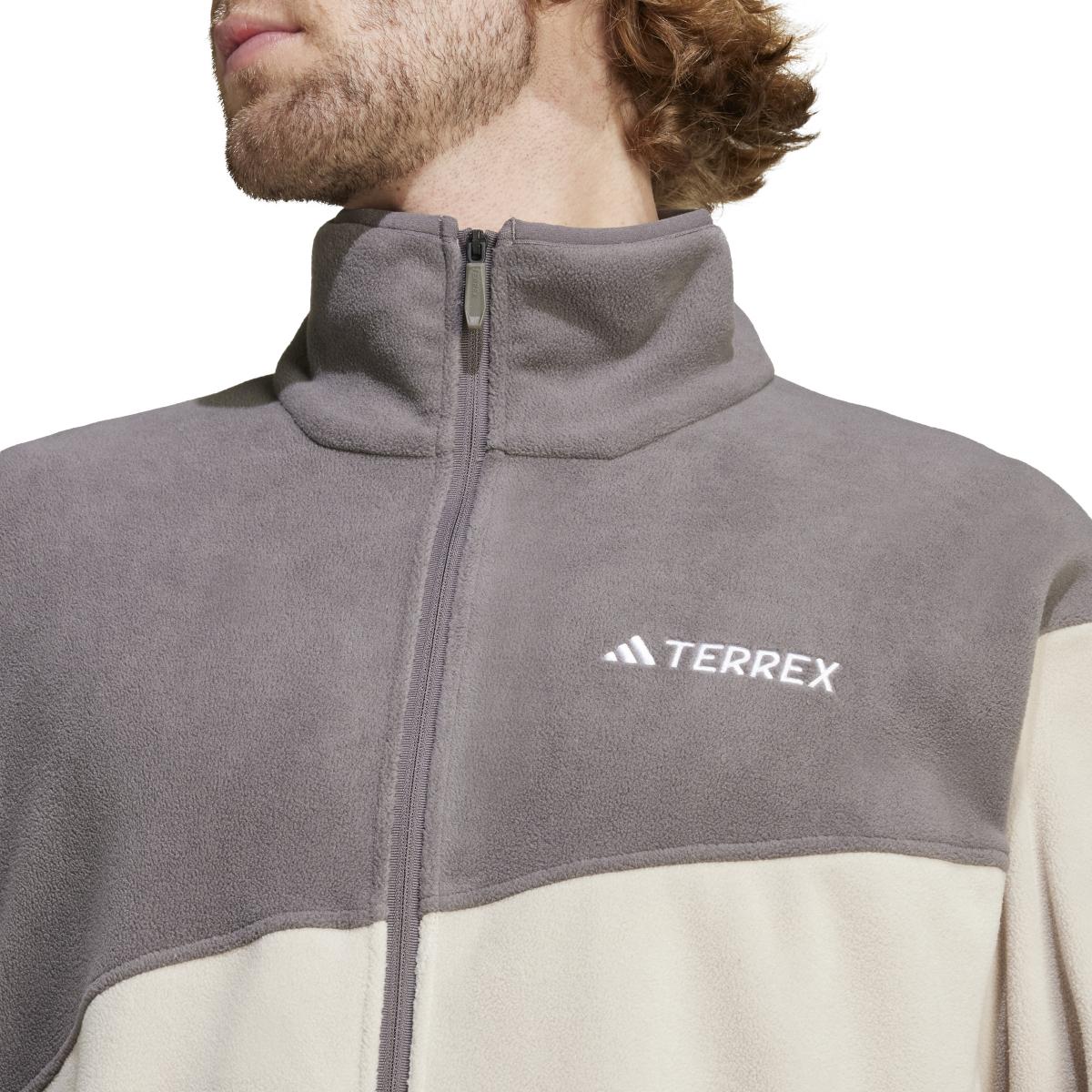 product/a/d/adidas_iz3296_7_apparel_on_model_detail_view_1_white.jpg