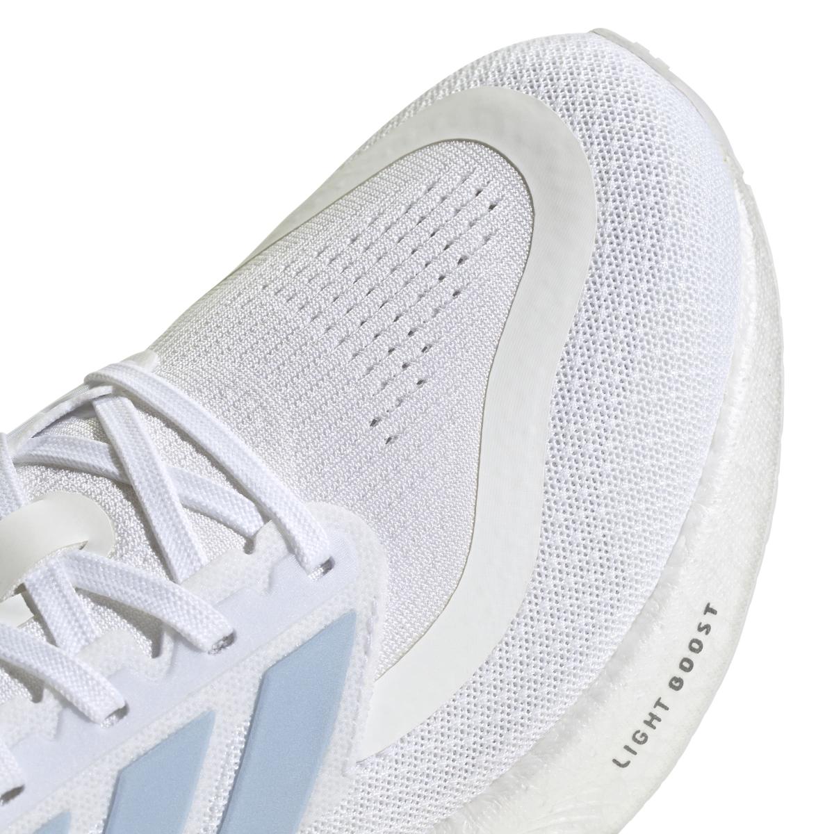 product/a/d/adidas_ji0307_8_footwear_photography_detail_view_1_white-nw091625.jpg