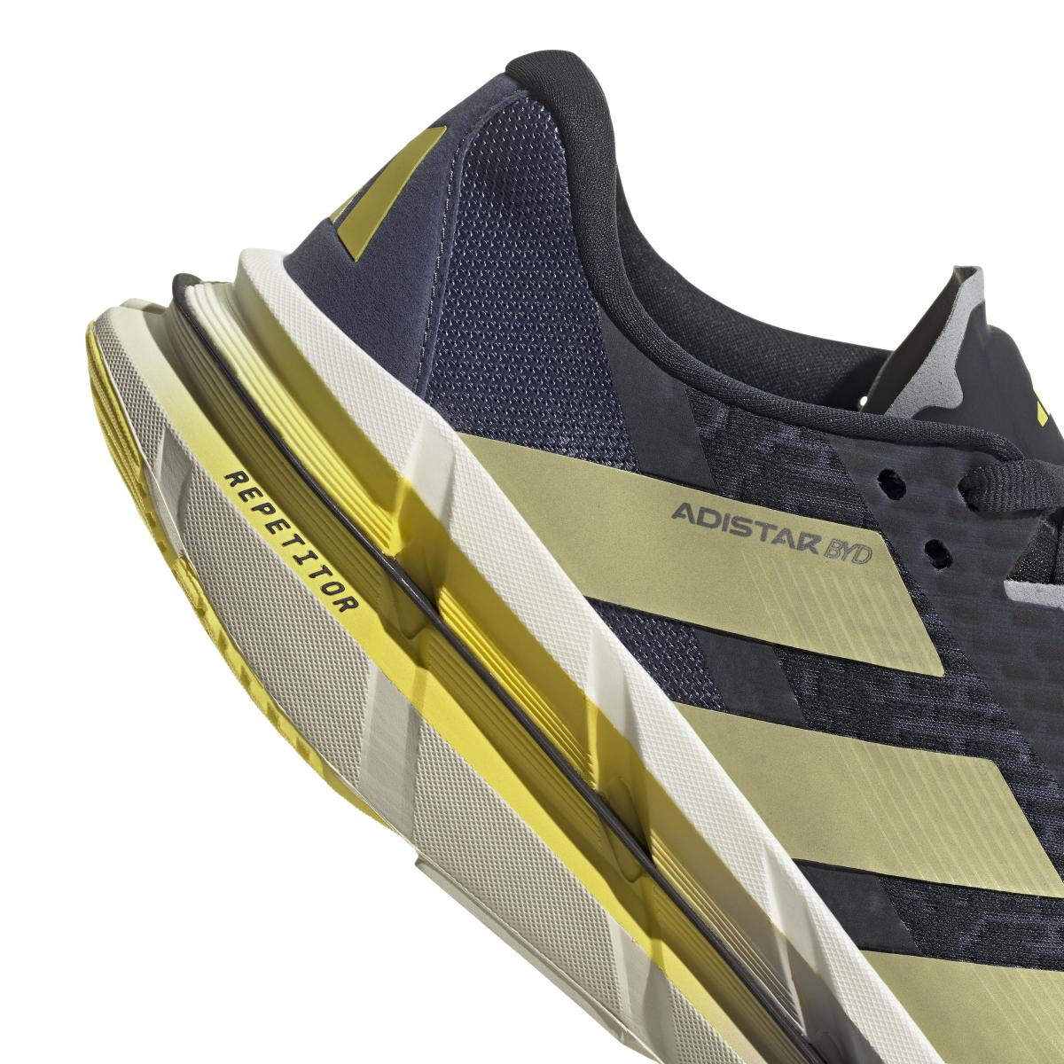 product/a/d/adidas_ji1224_9_footwear_photography_detail_view_2_white-nw091625.jpg
