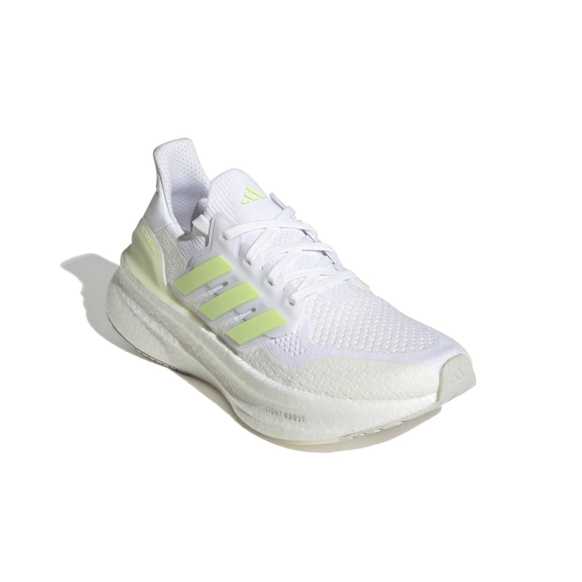 product/a/d/adidas_jq2912_6_footwear_photography_front_lateral_top_view_white-nw091625.jpg