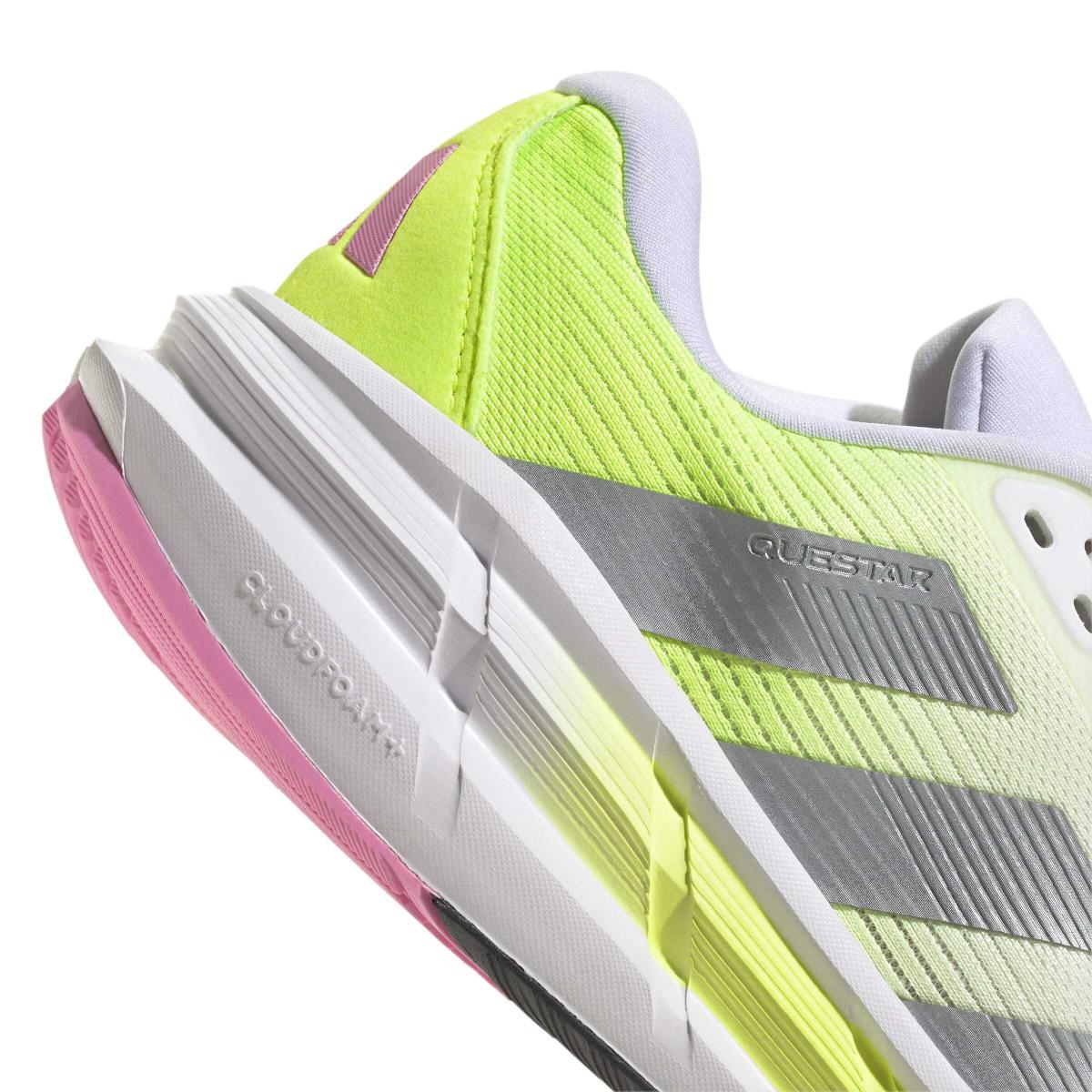 product/a/d/adidas_jq5069_9_footwear_photography_detail_view_2_white-nw091625.jpg