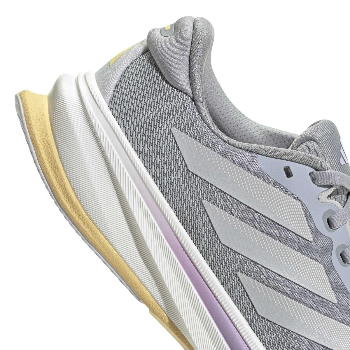 product/a/d/adidas_jq7689_9_footwear_photography_detail_view_2_white-nw091625.jpg