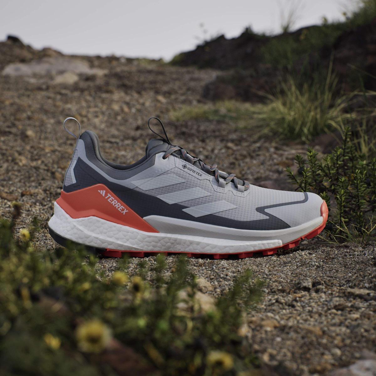 product/a/d/adidas_jq9909_16_footwear_photography_heromrktng_view_3-nw091625.jpg