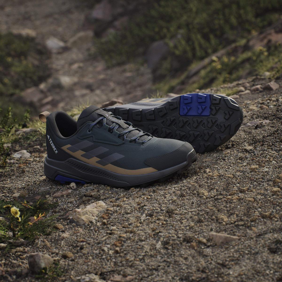 product/a/d/adidas_jq9954_20_footwear_photography_heromrktng_view_8-nw091625.jpg