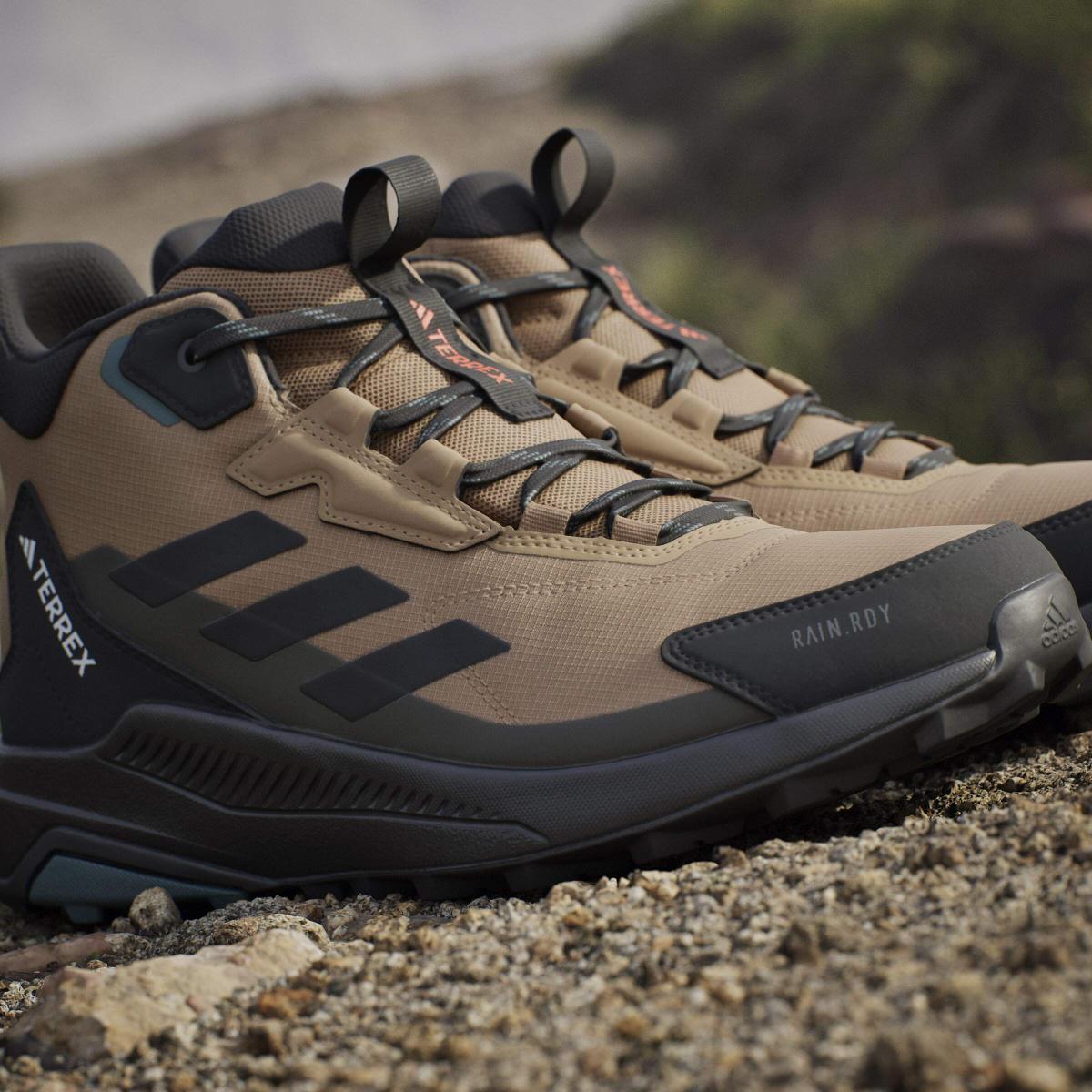 product/a/d/adidas_jq9963_21_footwear_photography_heromrktng_view_9-nw091625.jpg