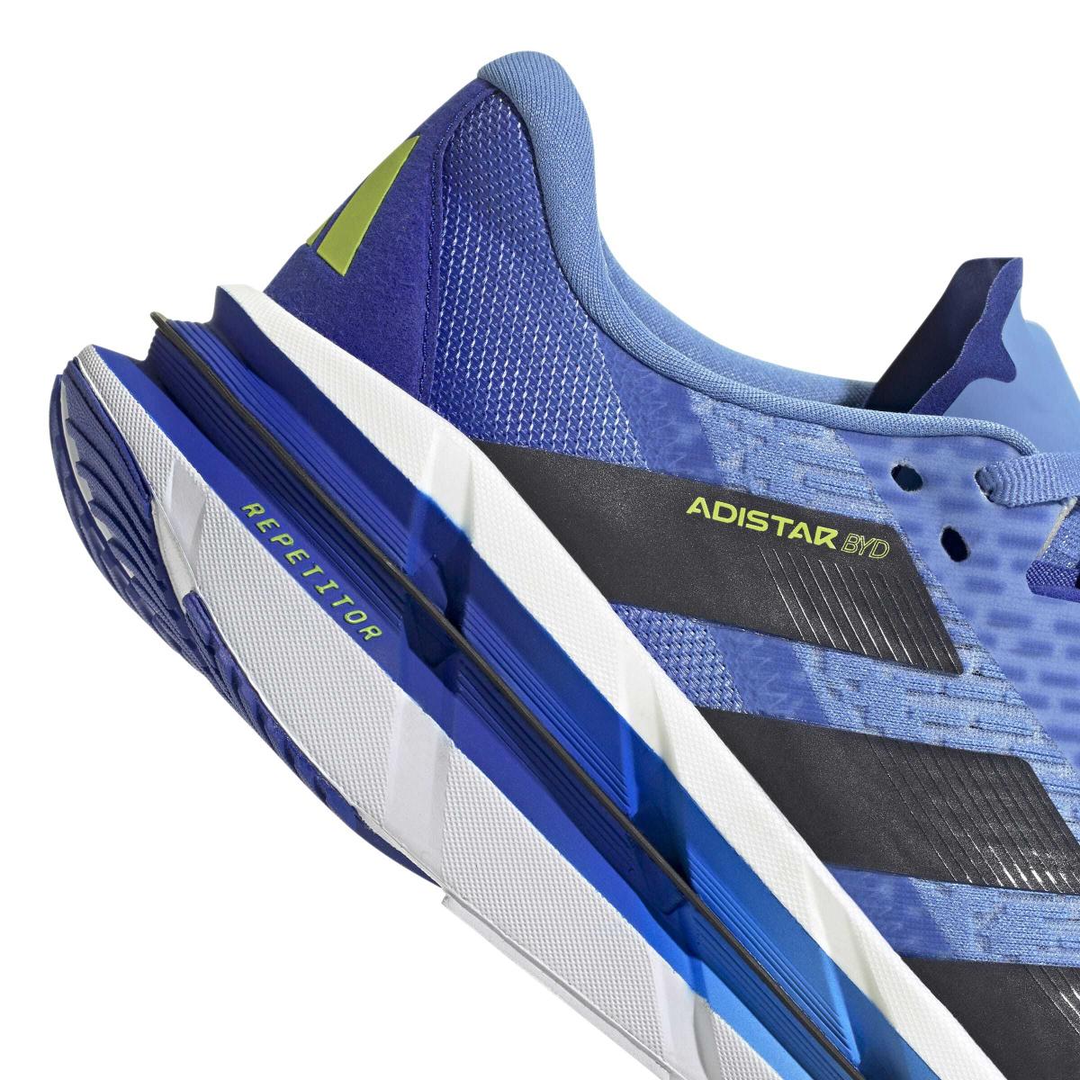 product/a/d/adidas_jr0278_9_footwear_photography_detail_view_2_white-nw091625.jpg