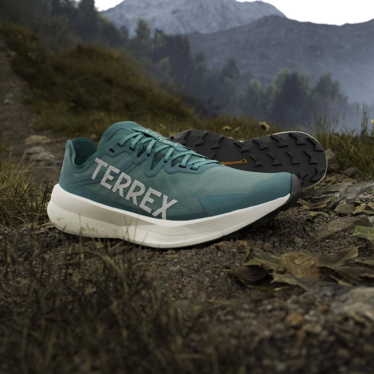 product/a/d/adidas_jr5239_23_footwear_photography_heromrktng_view_8-nw091725.jpg