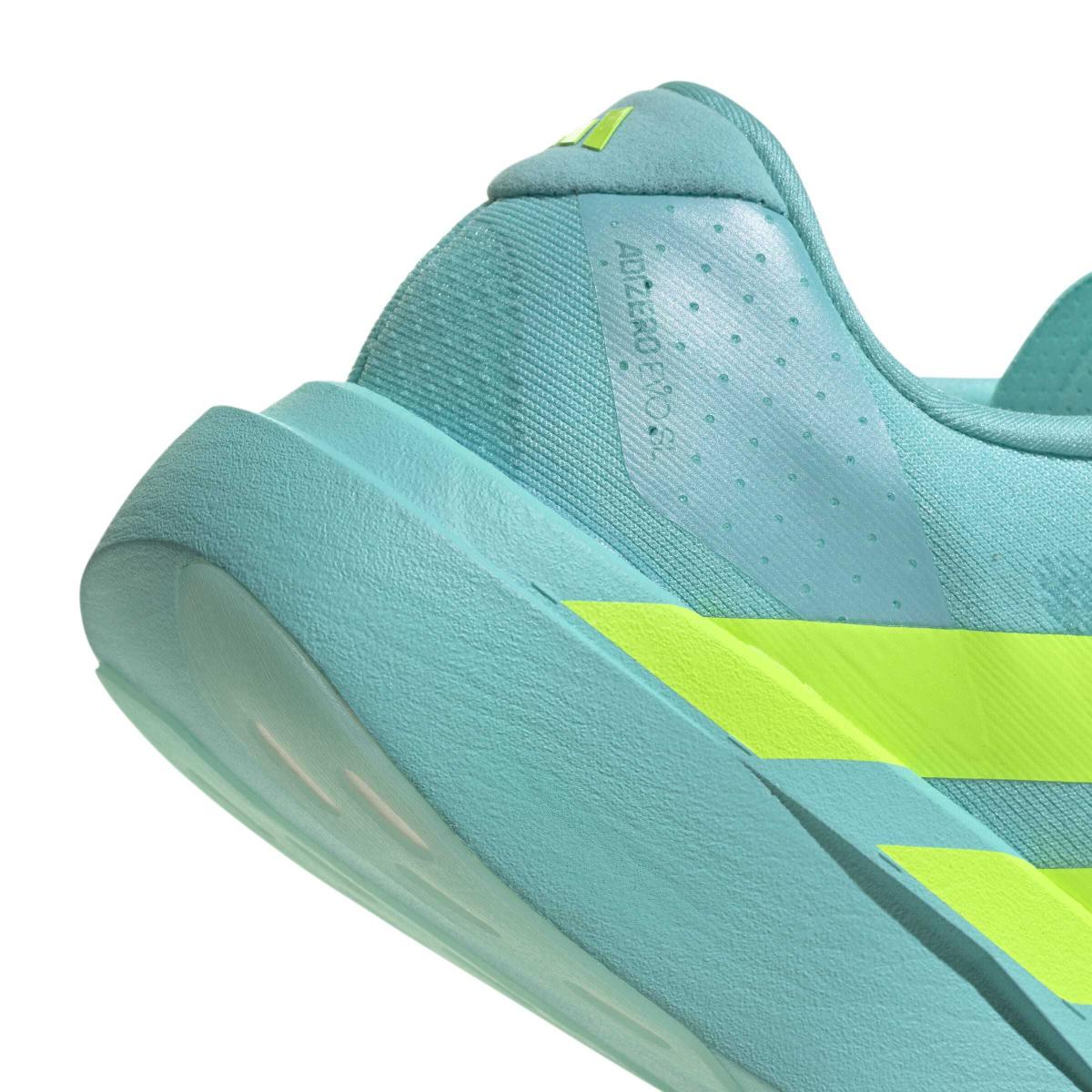 product/a/d/adidas_js4506_8_footwear_photography_detail_view_1_white-nw091725.jpg