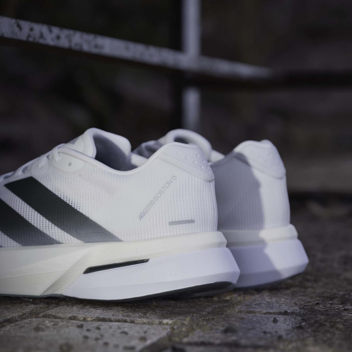 product/a/d/adidas_js4939_22_footwear_photography_heromrktng_view_9-nw091725.jpg