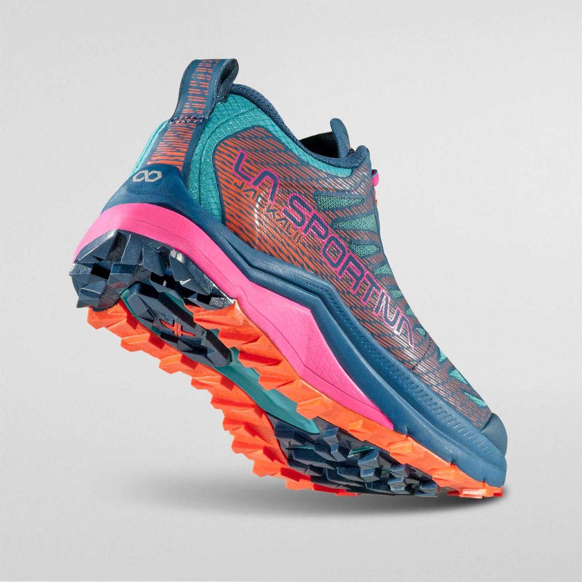 product/l/a/la-sportiva_56k-639638_3-nw090924.jpg