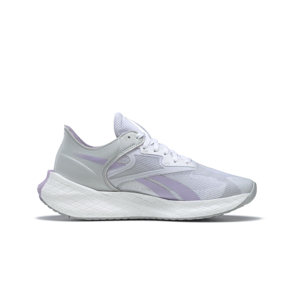 product/r/e/reebok_hr1769_4_footwear_photography_side_medial_center_view_white.jpg