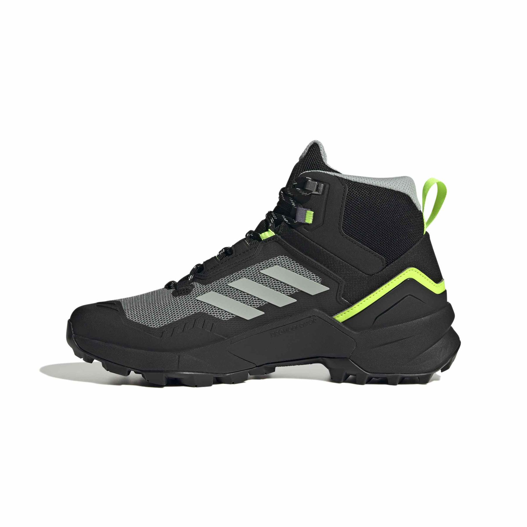 product/2/0/2025_09_adidas_if7712_5_footwear_photography_side_medial_center_view_white.jpg