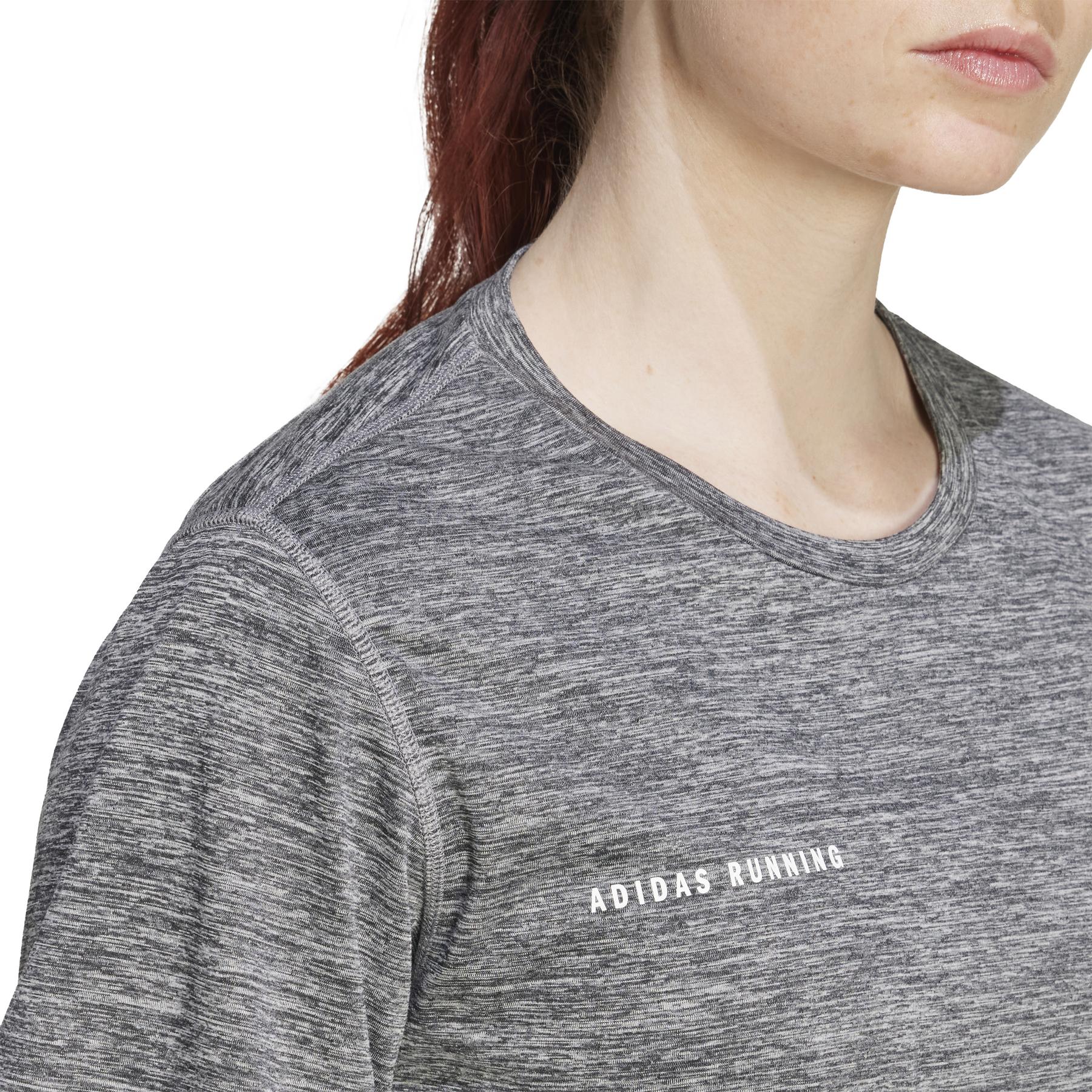 product/2/0/2025_adidas_jl8722_5_apparel_on_model_detail_view_1_white.jpg