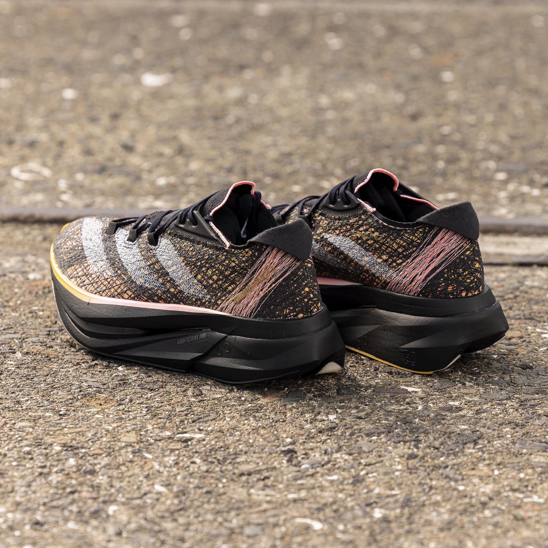 product/a/d/adidas_id0267_25_footwear_photography_heromrktng_view_3.jpg