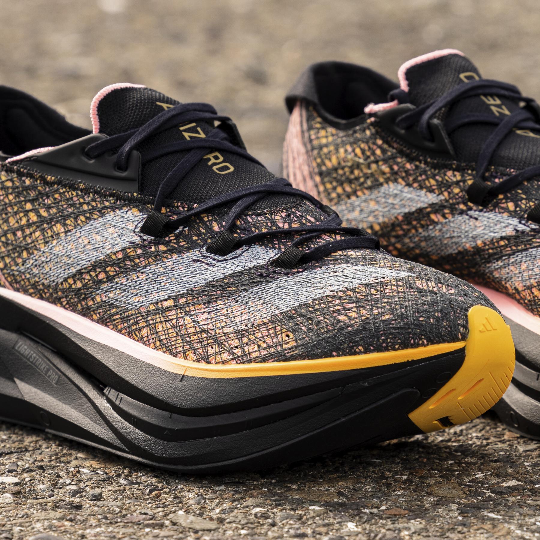 product/a/d/adidas_id0267_27_footwear_photography_heromrktng_view_6.jpg
