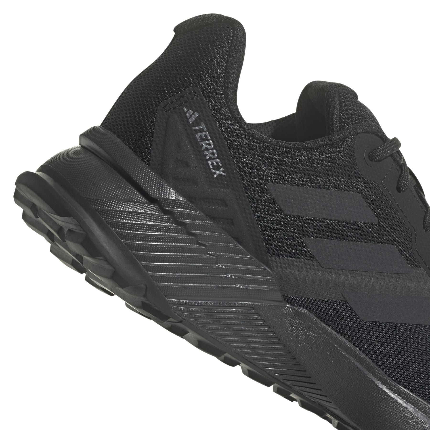 product/a/d/adidas_if5015_8_footwear_photography_detail_view_1_white.jpg