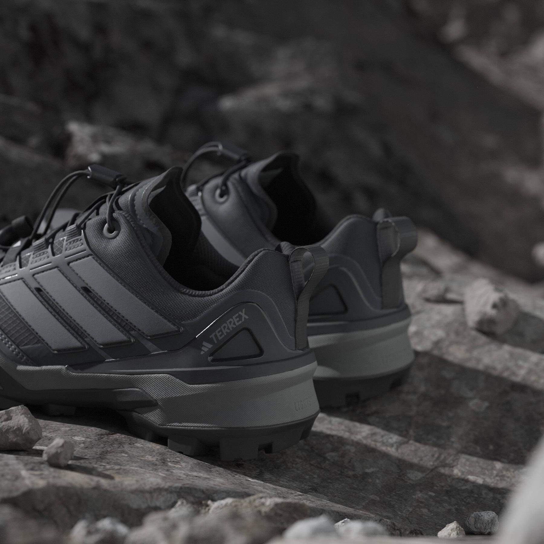 product/a/d/adidas_ih1098_23_footwear_photography_heromrktng_view_10-nw091625.jpg
