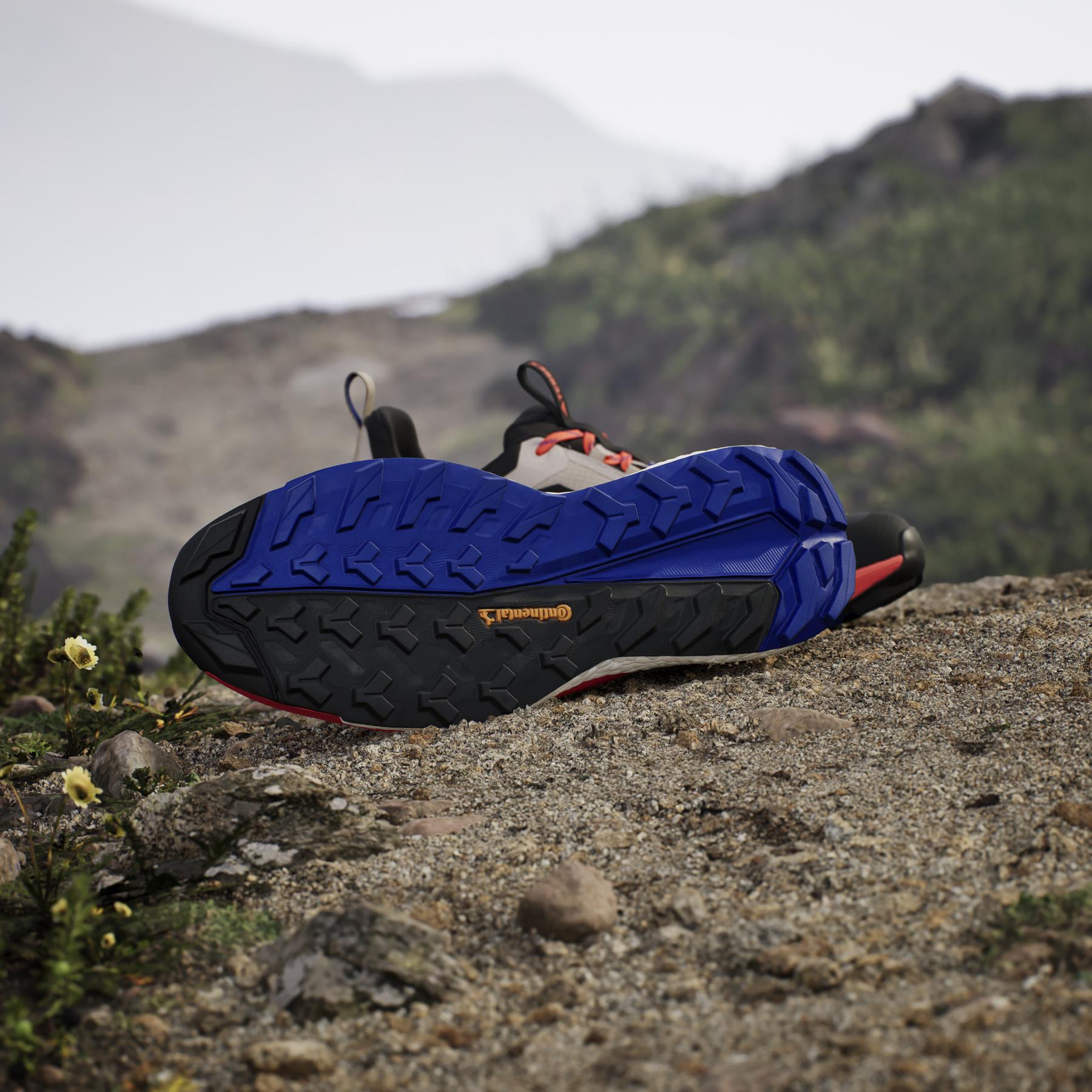 product/a/d/adidas_ih3536_15_footwear_photography_heromrktng_view_4.jpg