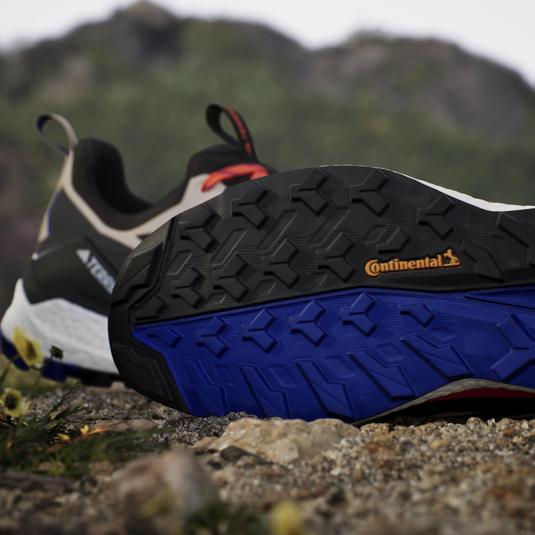 product/a/d/adidas_ih3536_22_footwear_photography_heromrktng_view_11.jpg