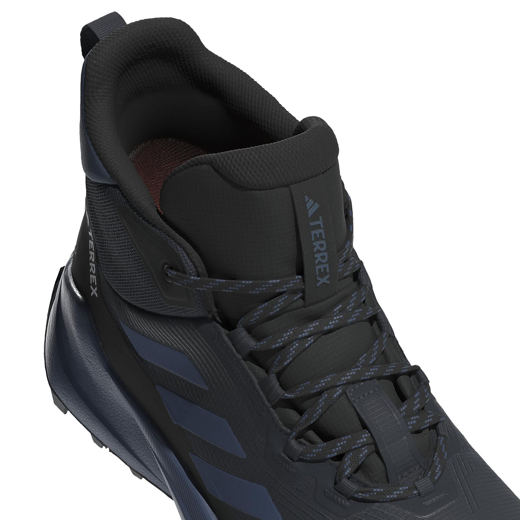 product/a/d/adidas_ih3733_8_footwear_photography_detail_view_1_white-nw091625.jpg