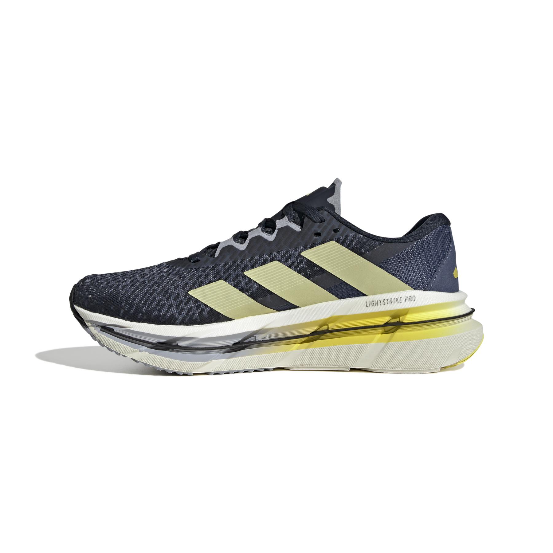 product/a/d/adidas_ji1224_5_footwear_photography_side_medial_center_view_white-nw091625.jpg