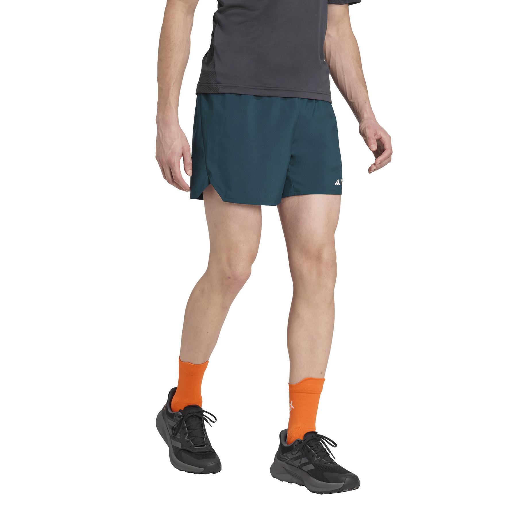 product/a/d/adidas_jl6183_aurivy_4.jpg