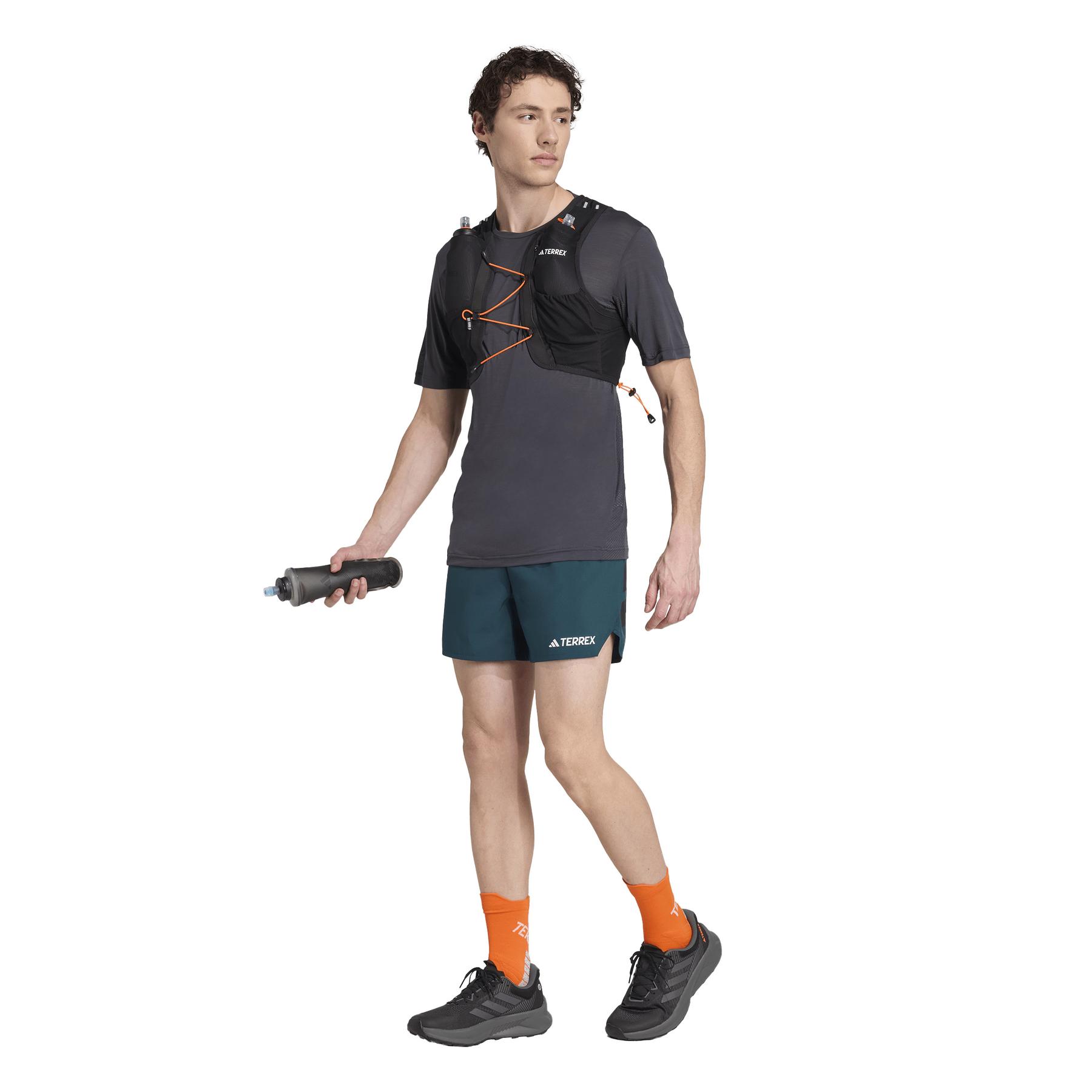 product/a/d/adidas_jl6183_aurivy_5.jpg