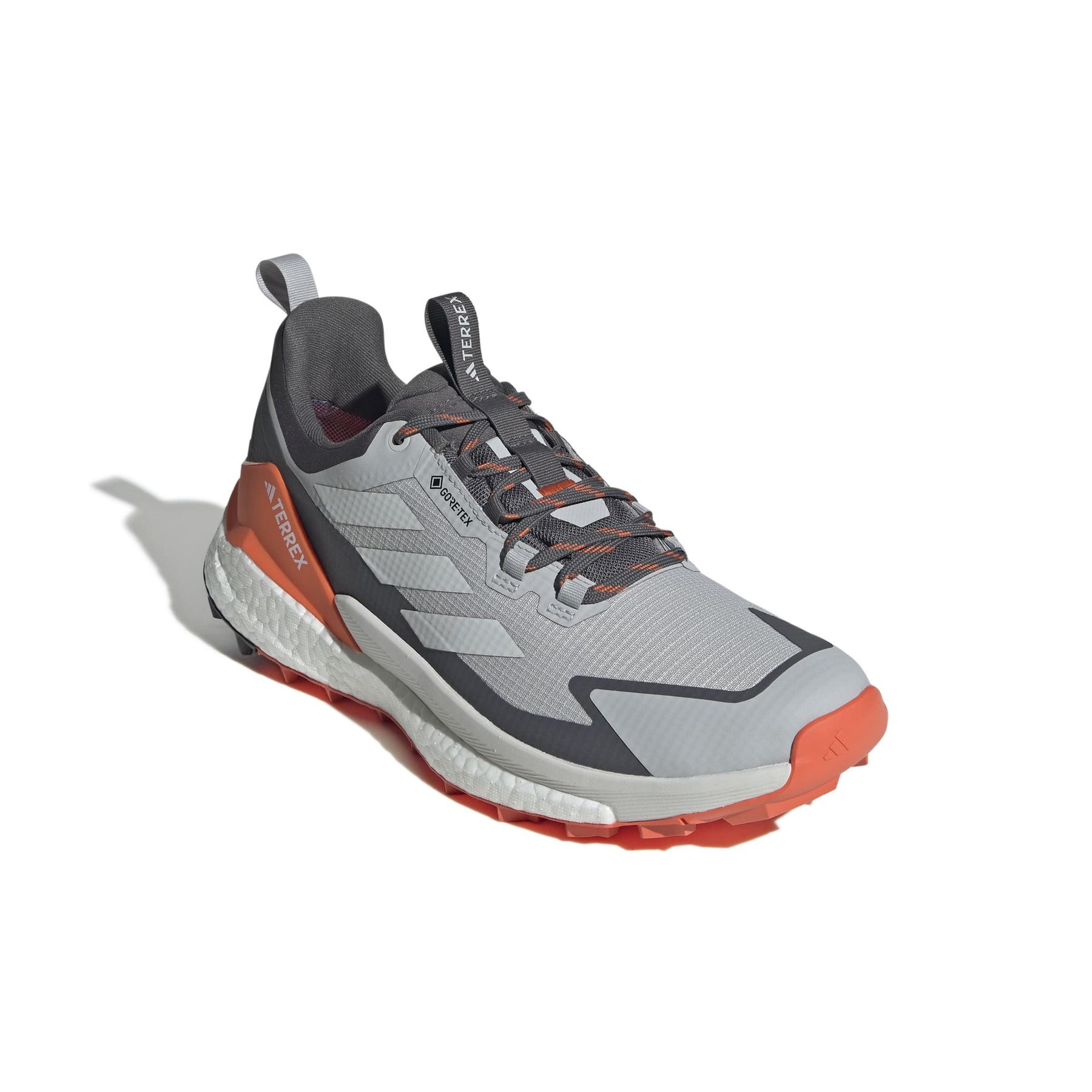 product/a/d/adidas_jq9909_6_footwear_photography_front_lateral_top_view_white-nw091625.jpg