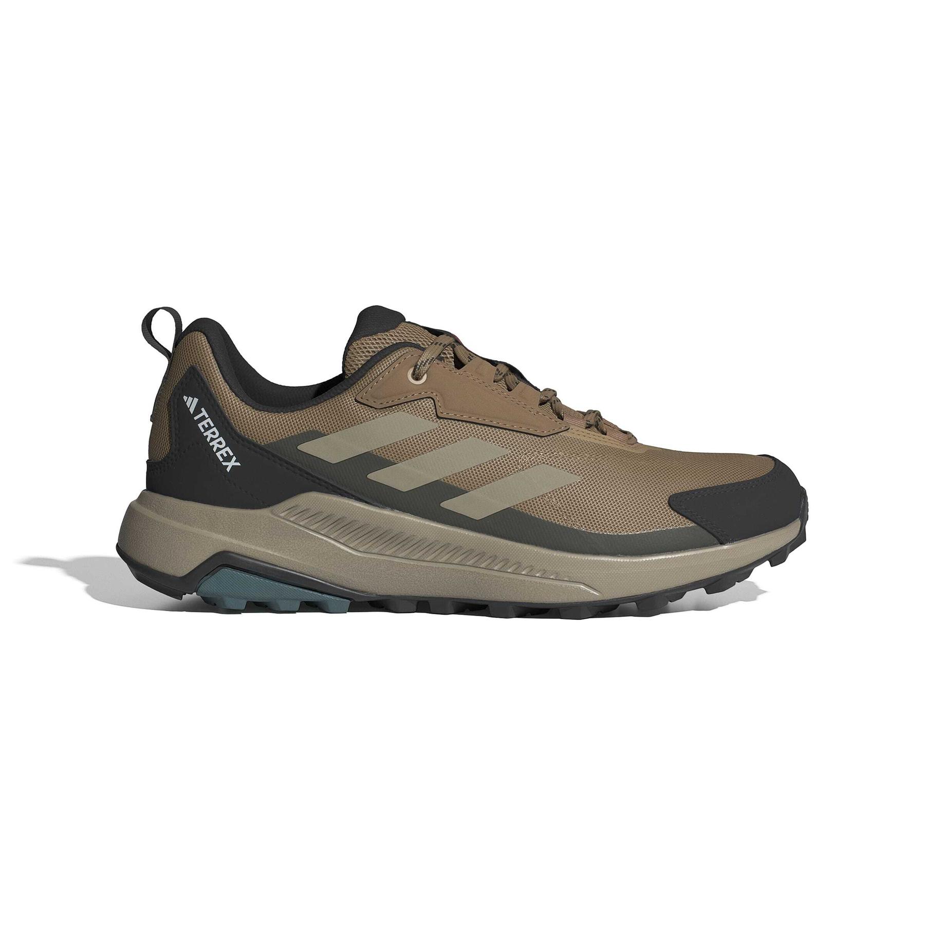 product/a/d/adidas_jq9953_1_footwear_photography_side_lateral_center_view_white-nw091625.jpg