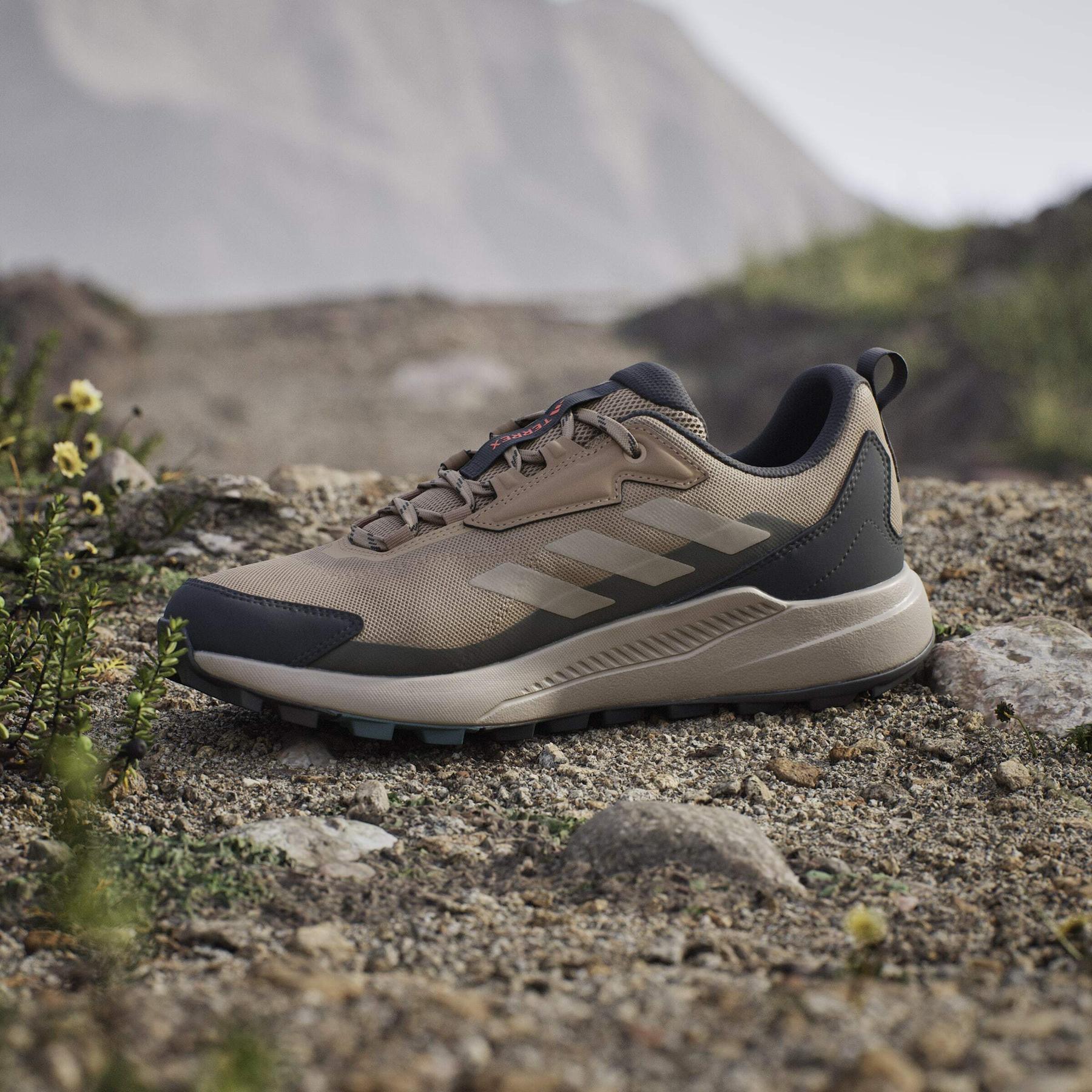 product/a/d/adidas_jq9953_20_footwear_photography_heromrktng_view_7-nw091625.jpg