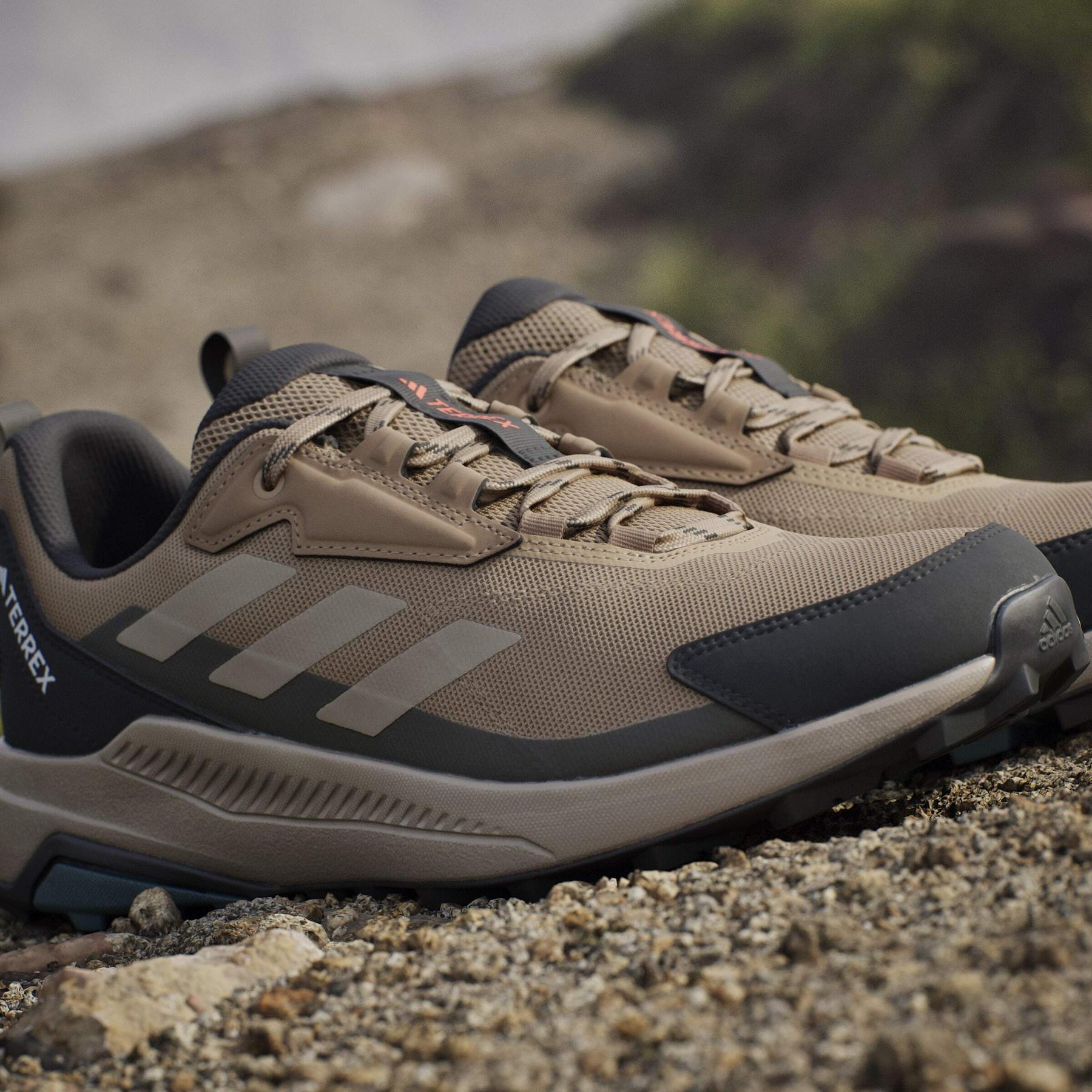product/a/d/adidas_jq9953_22_footwear_photography_heromrktng_view_9-nw091625.jpg