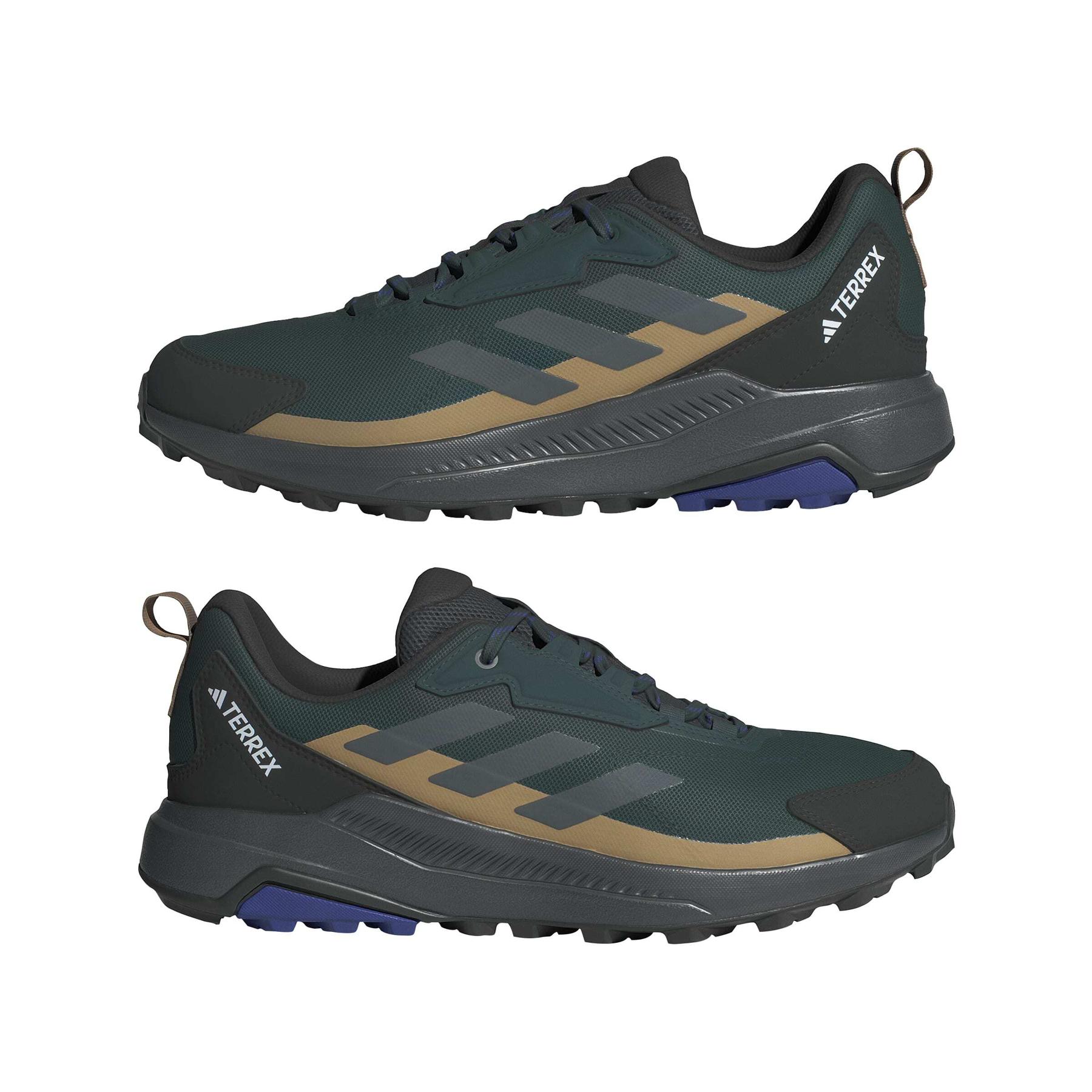 product/a/d/adidas_jq9954_10_footwear_photography_mirrored_pair_view_white-nw091625.jpg