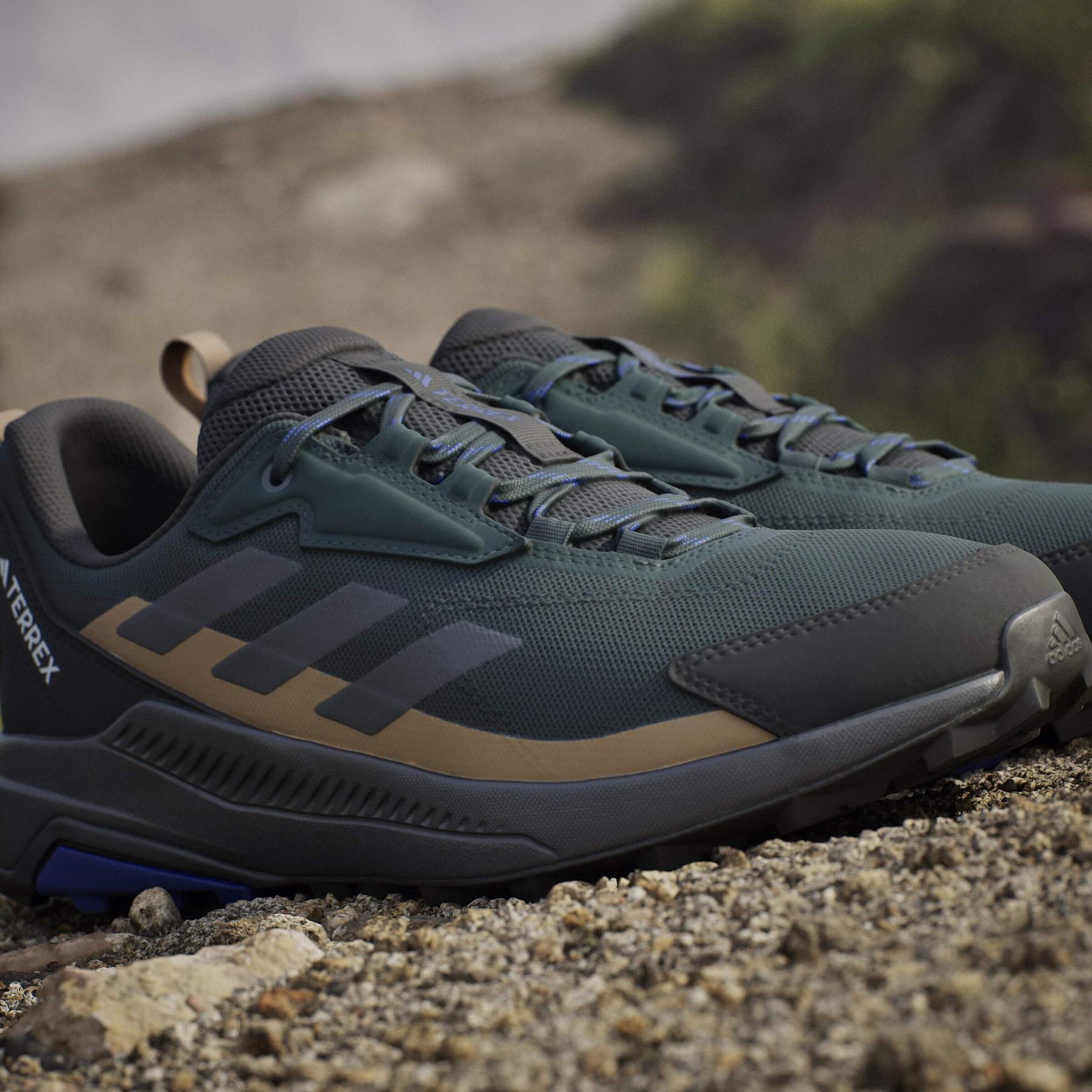 product/a/d/adidas_jq9954_21_footwear_photography_heromrktng_view_9-nw091625.jpg