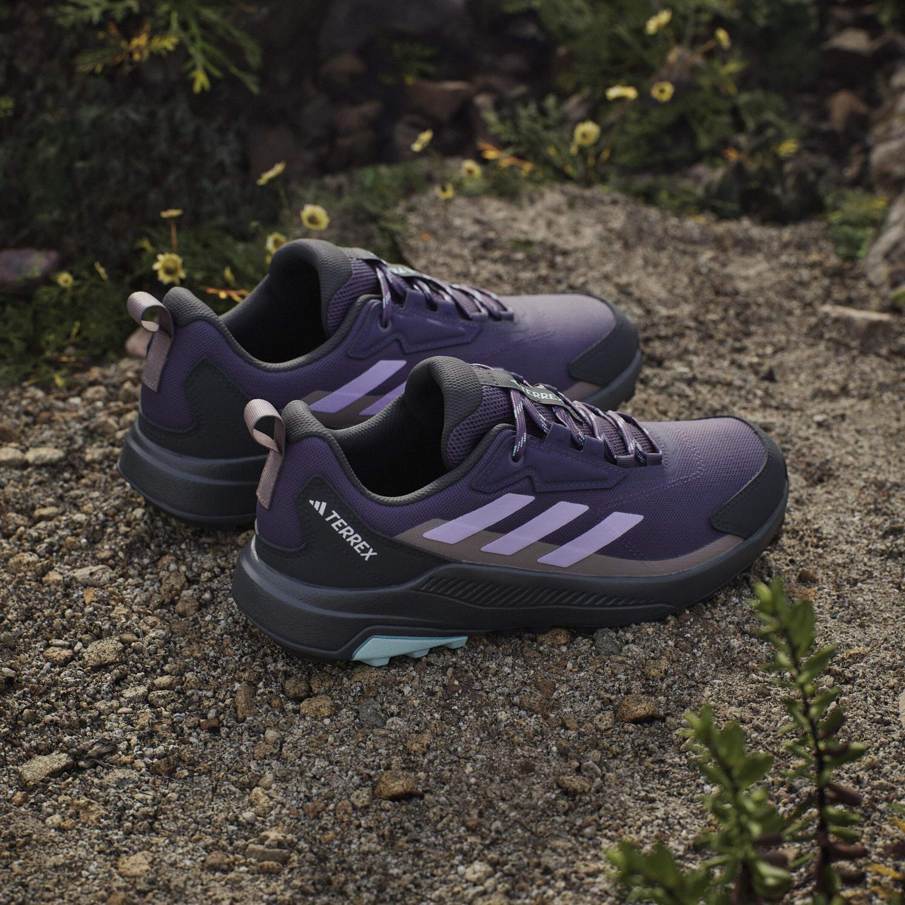 product/a/d/adidas_jq9956_19_footwear_photography_heromrktng_view_6-nw091625.jpg