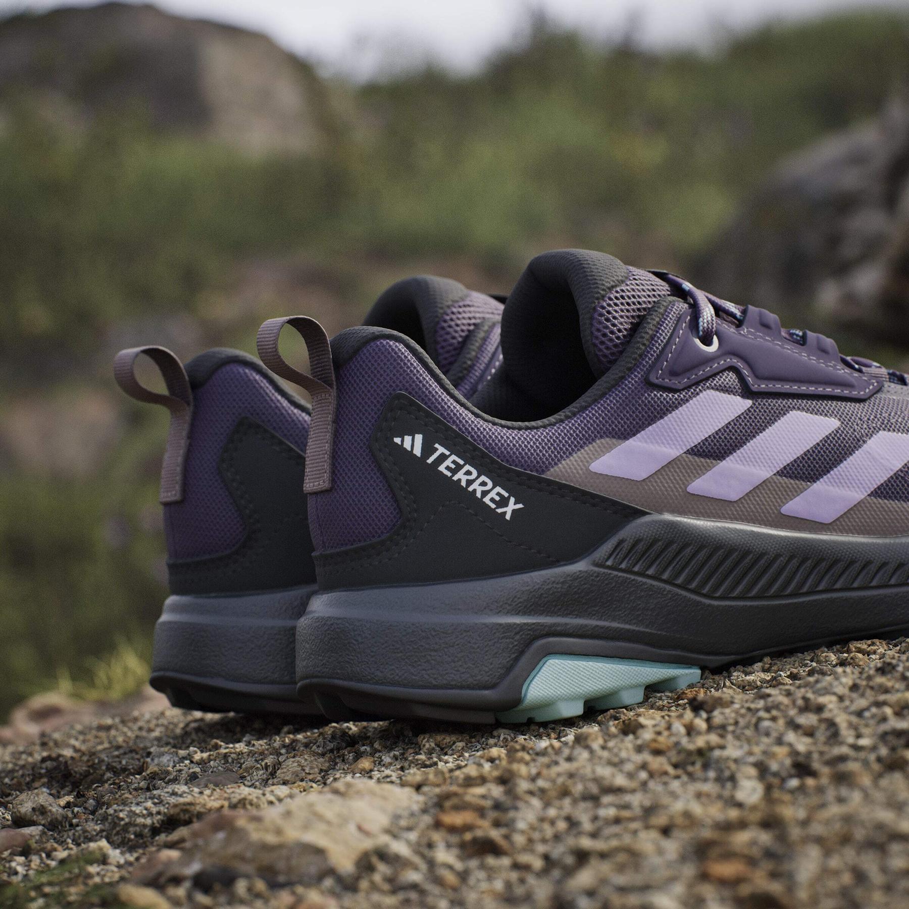 product/a/d/adidas_jq9956_23_footwear_photography_heromrktng_view_10-nw091625.jpg