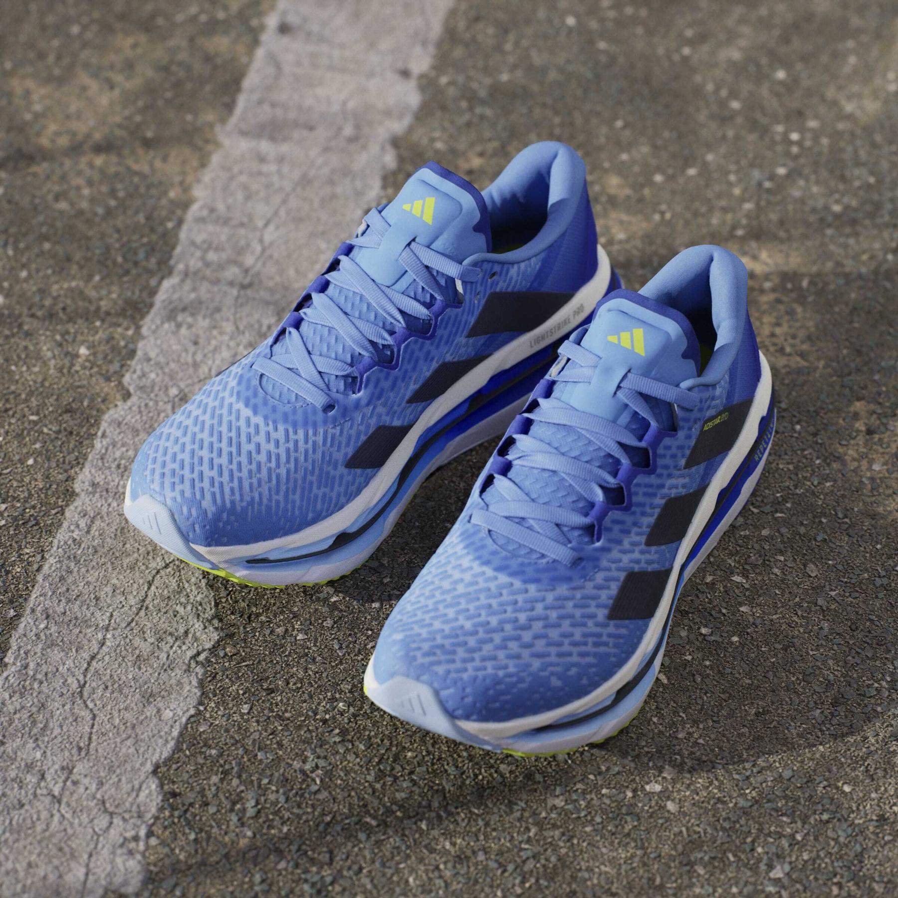product/a/d/adidas_jr0278_20_footwear_photography_heromrktng_view_5-nw091625.jpg