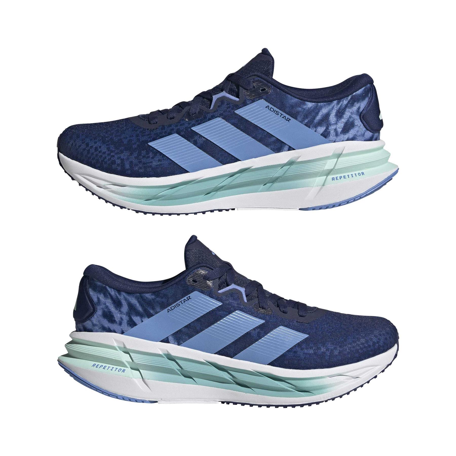 product/a/d/adidas_jr0309_10_footwear_photography_mirrored_pair_view_white-nw091625.jpg