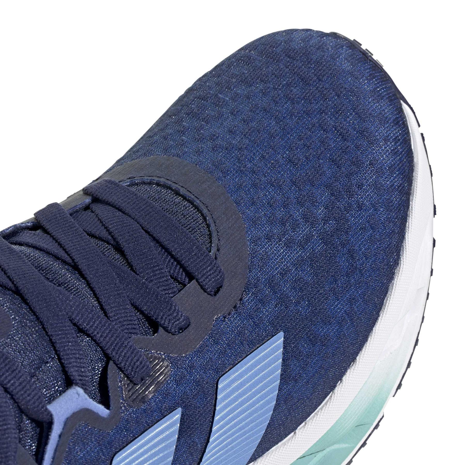 product/a/d/adidas_jr0309_8_footwear_photography_detail_view_1_white-nw091625.jpg