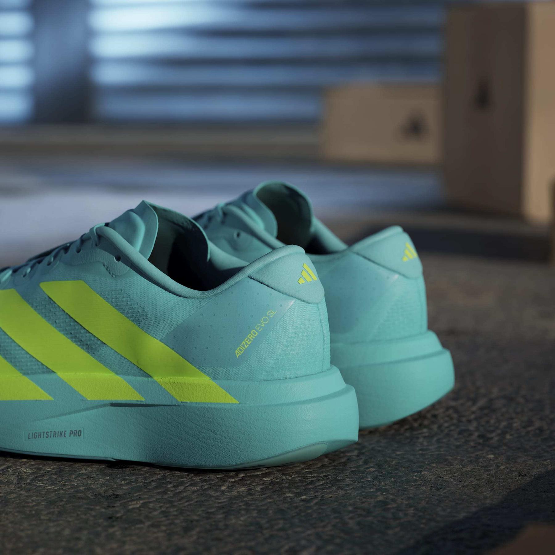 product/a/d/adidas_js4506_21_footwear_photography_heromrktng_view_10-nw091725.jpg