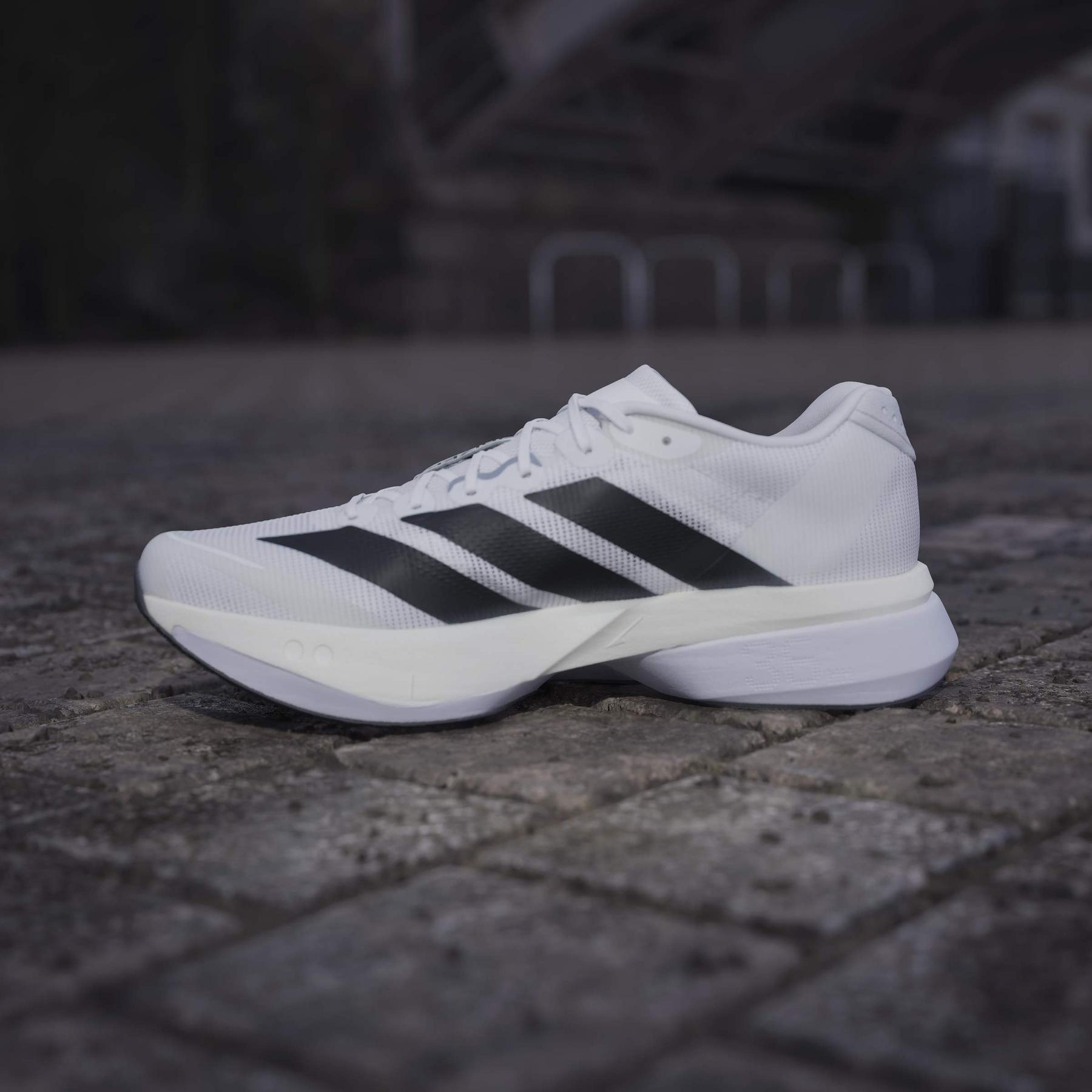 product/a/d/adidas_js4939_20_footwear_photography_heromrktng_view_7-nw091725.jpg