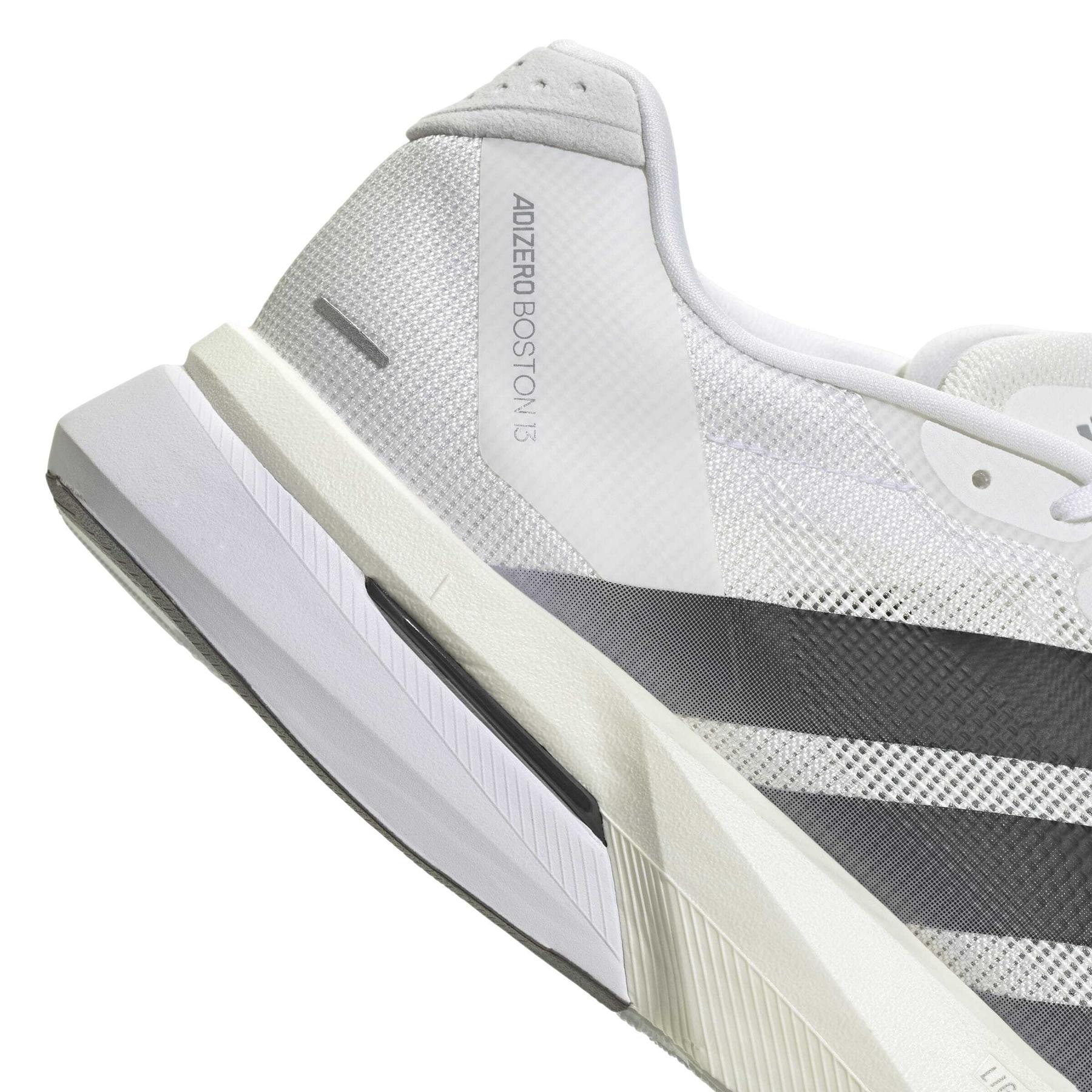 product/a/d/adidas_js4939_8_footwear_photography_detail_view_1_white-nw091725.jpg